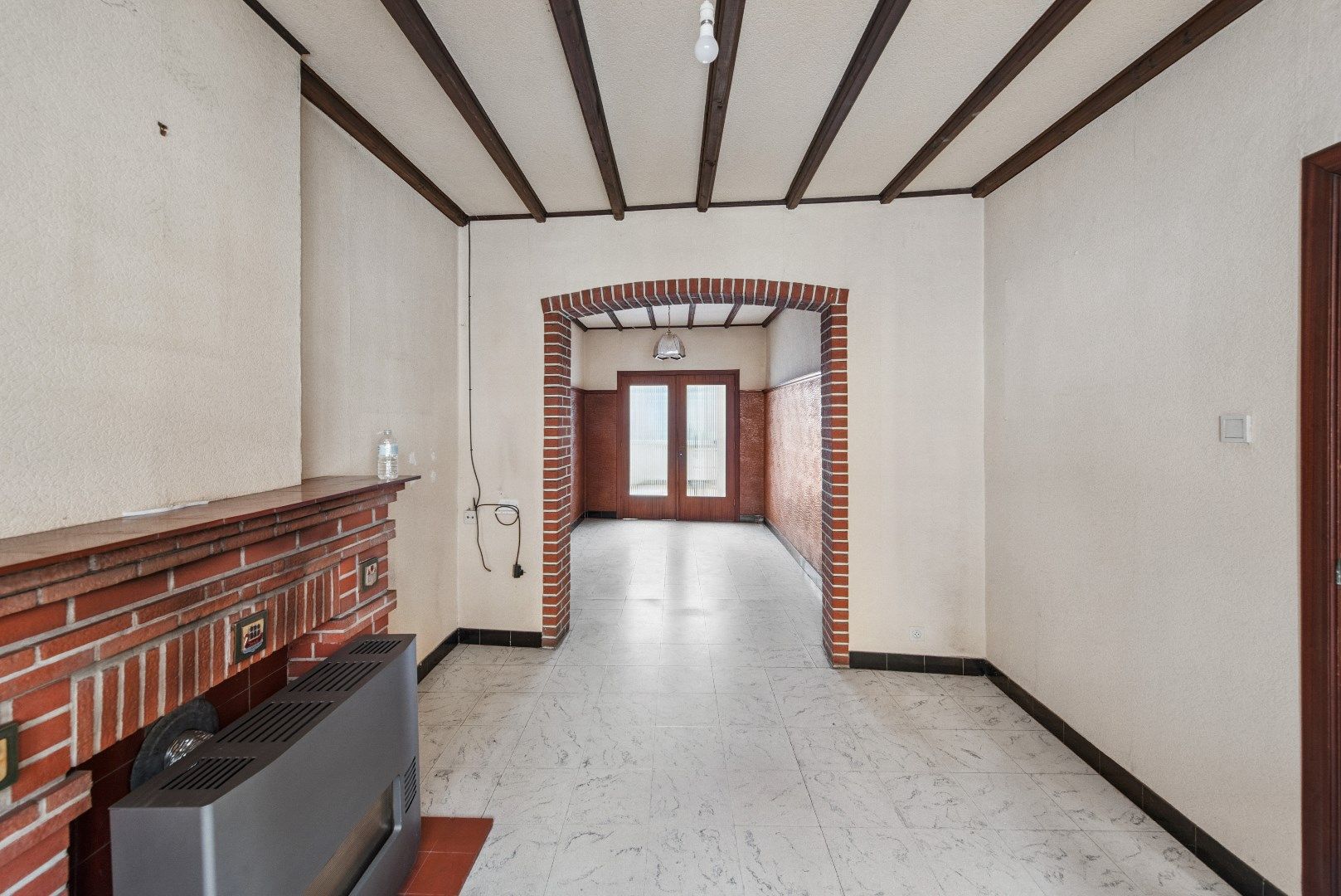 Te renoveren rijwoning nabij stadscentrum foto 5