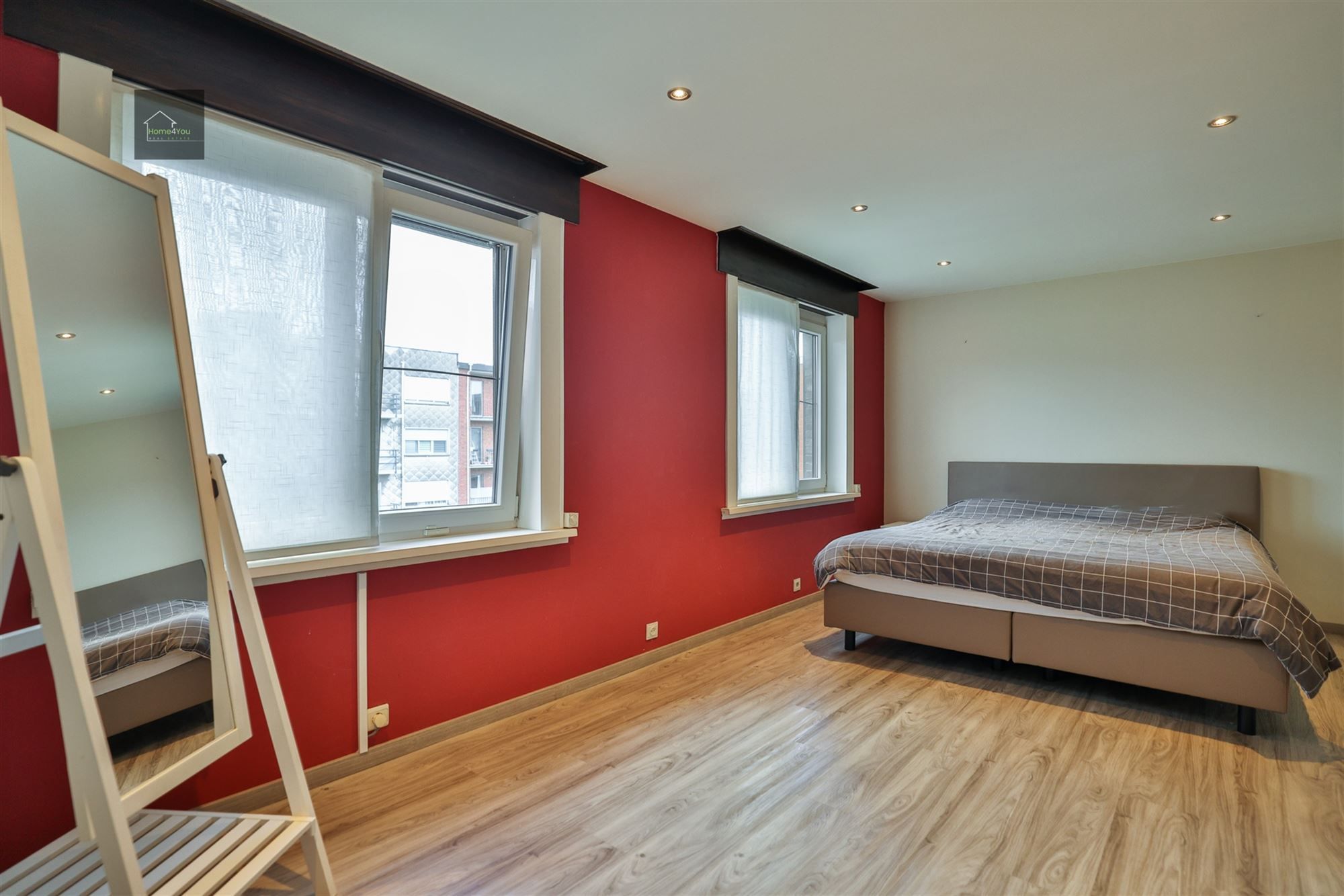 Bel-etage in Borsbeek met plek voor werk, leven én zalige zon in je tuin foto 26