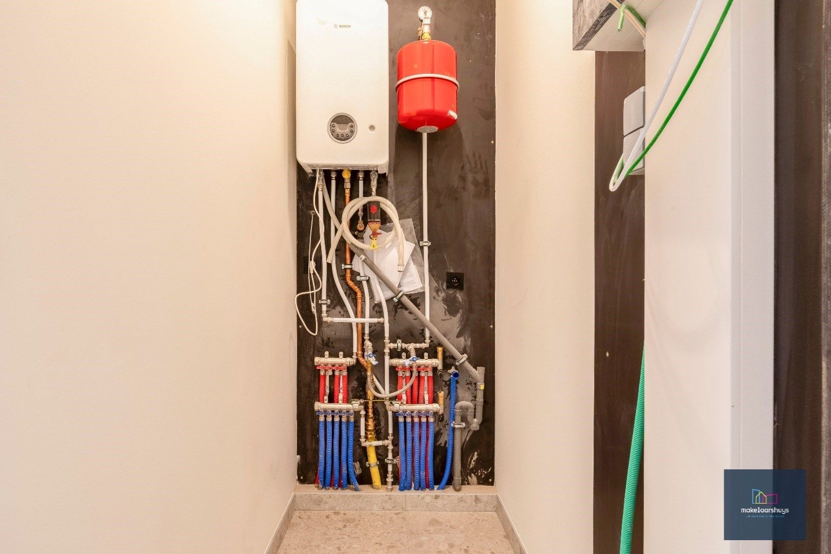 Gunstig gelegen 2 slaapkamerappartement met terras  nabij het Zuidpark foto 18