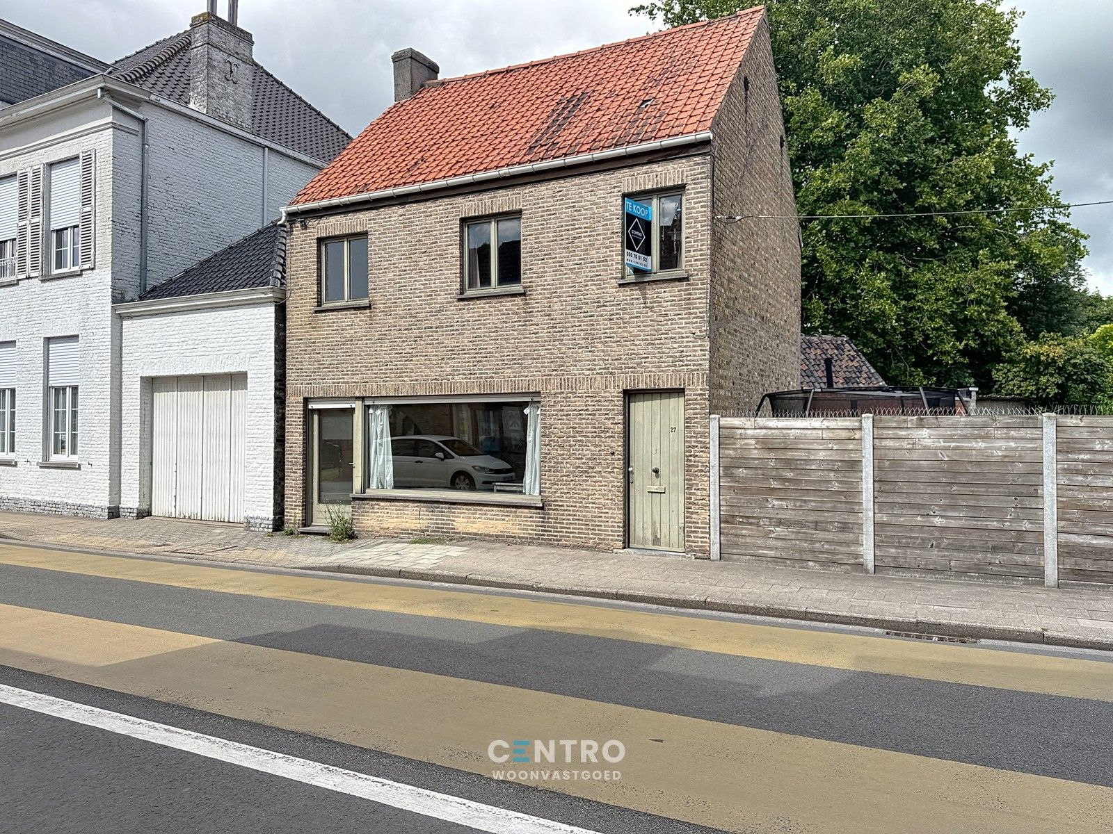 Hoofdfoto van de publicatie: Centraal gelegen woning met 3 slpks!