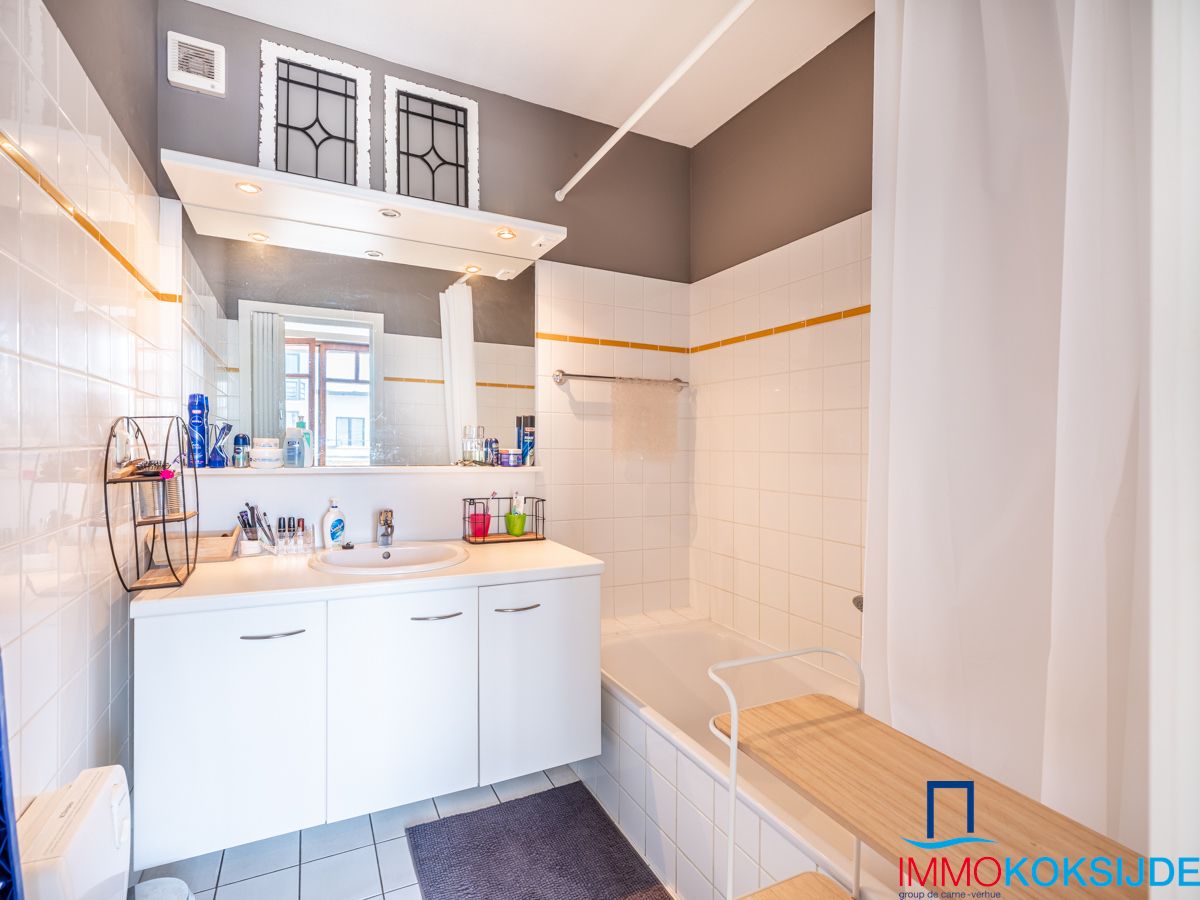 Centraal gelegen appartement met 1 slaapkamer foto 13