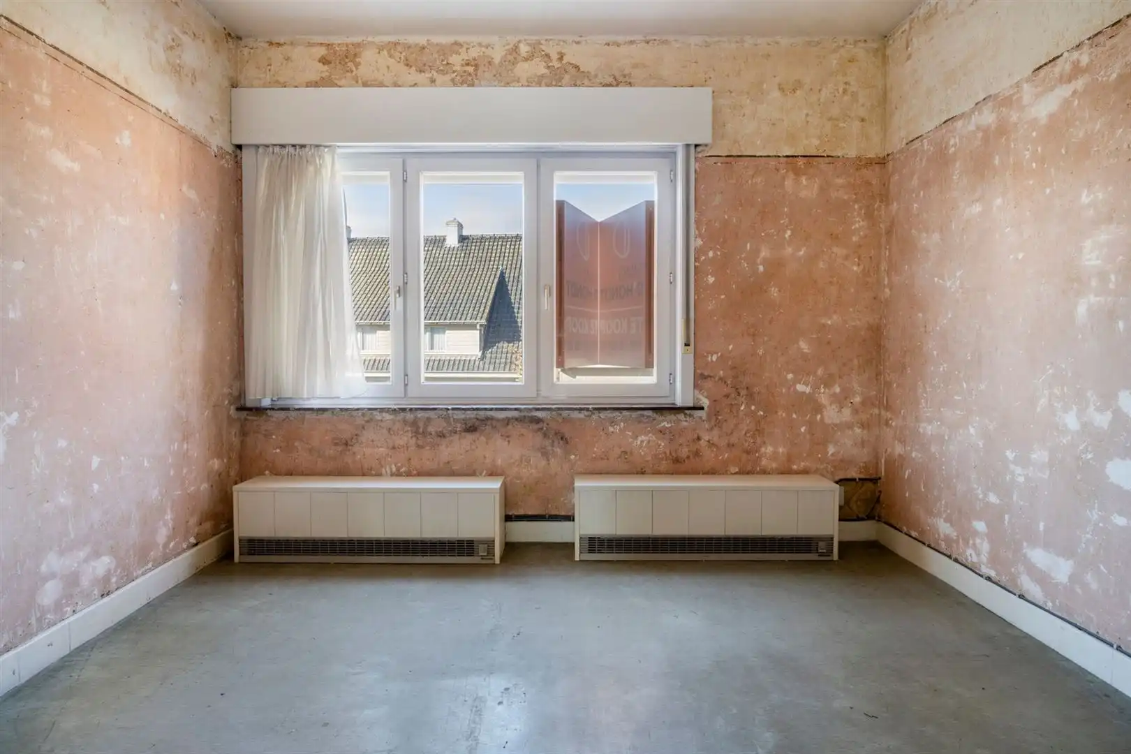 Deel te renoveren woning in deelgemeente Petegem foto 23