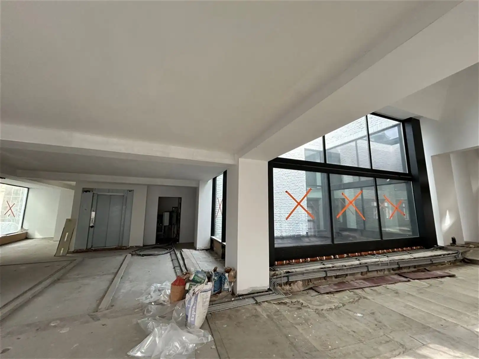 Kantoorgebouw foto 12