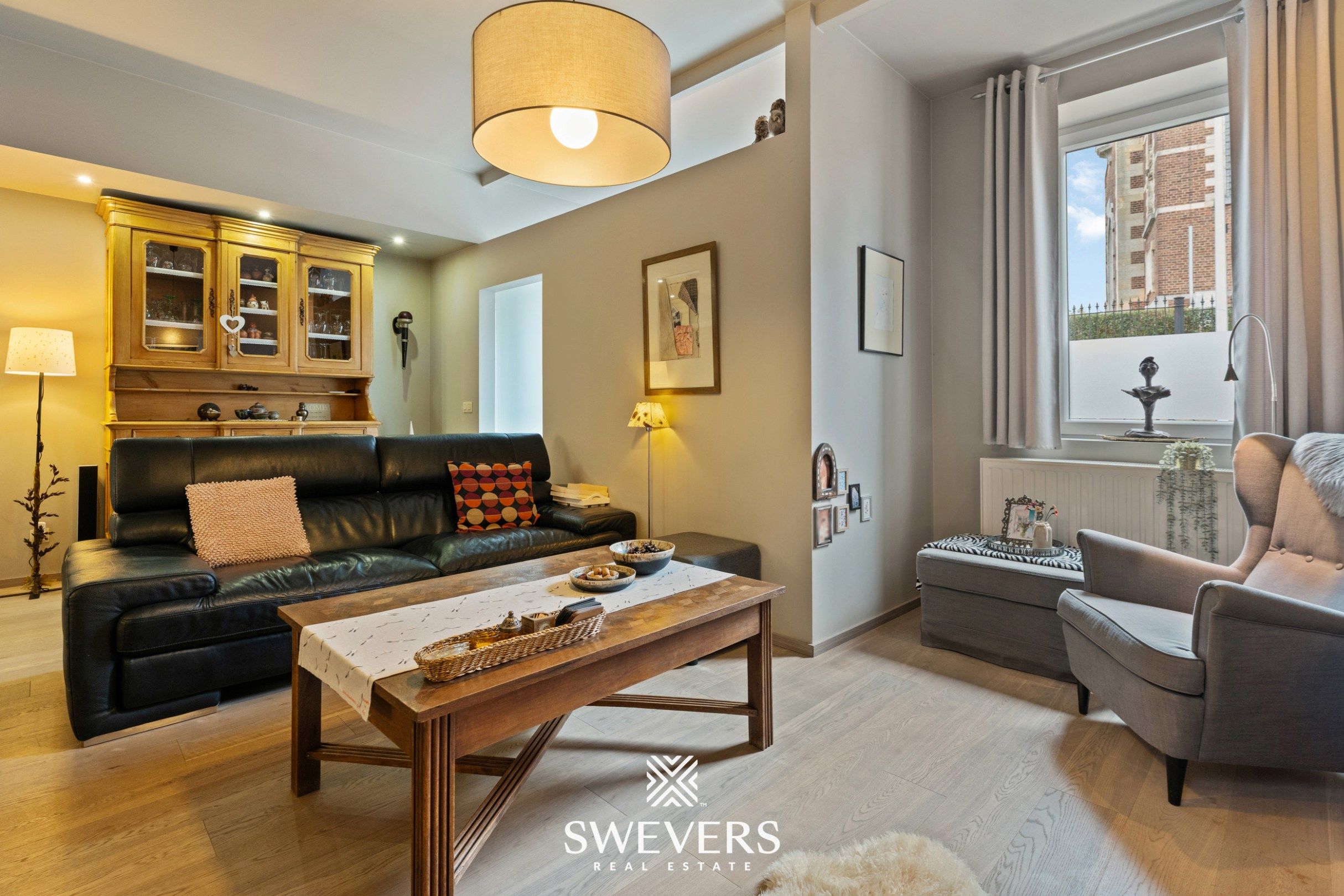 Instapklare, charmante rijwoning met terras in het groene Jesseren   foto 2