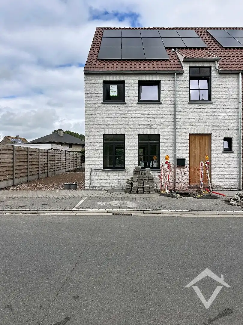 Halfopen bebouwing met 3 slaapkamers te Zande foto 3
