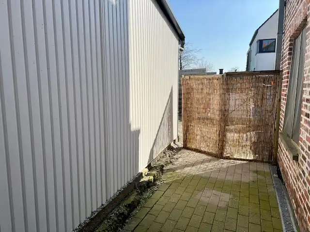 GELIJKVLOERSAPPARTEMENT MET 1 SLAAPKAMER EN KOER foto 3