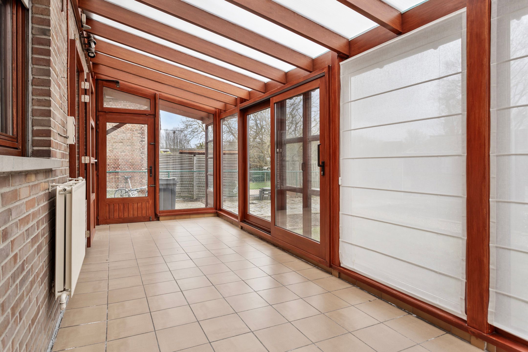 Ruime, te renoveren woning op perceel van 8a70 foto 11