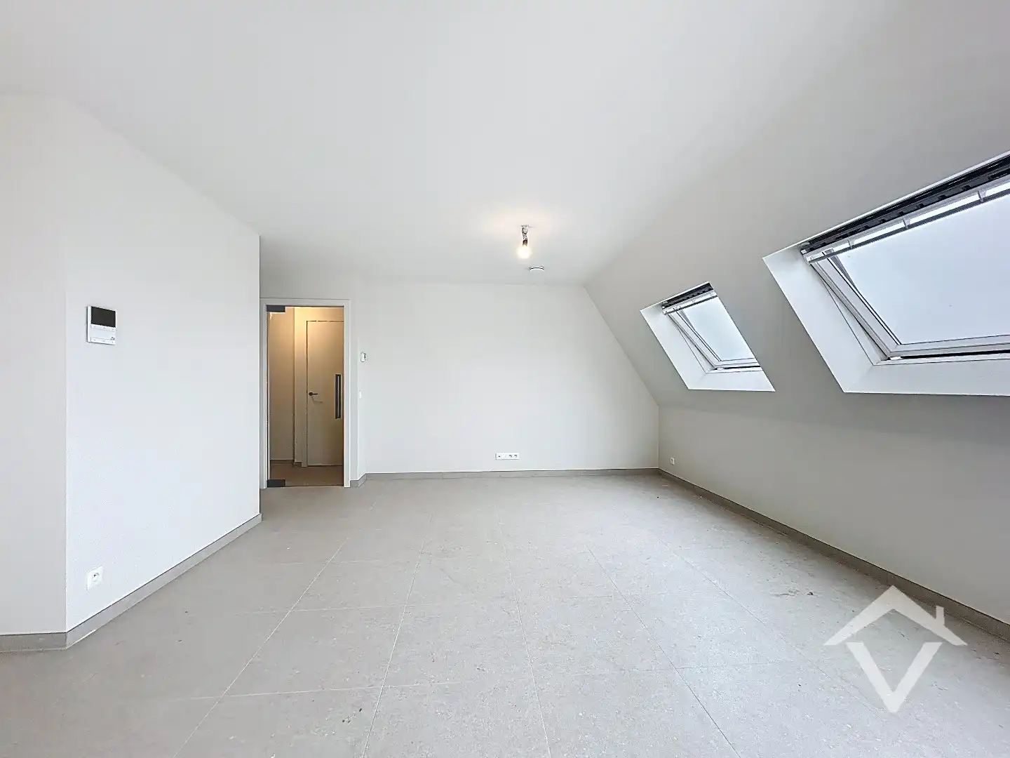 Uniek nieuwbouw appartement met 2 slaapkamers en veel zonlicht te Eernegem foto 8