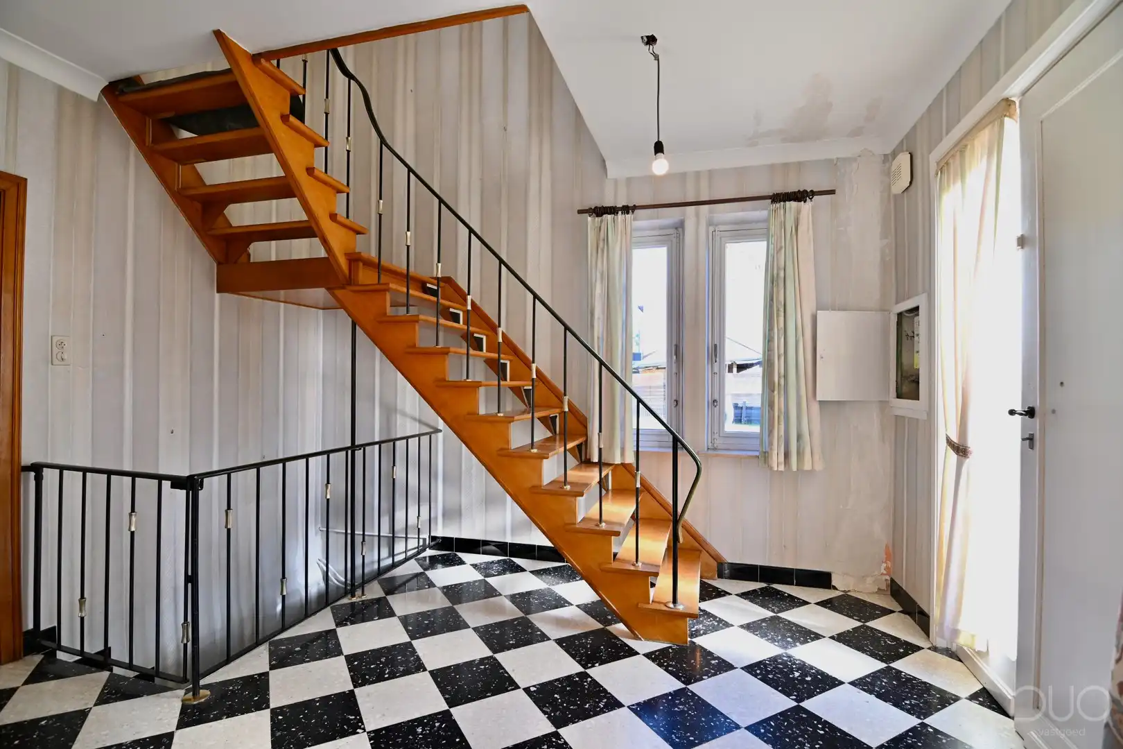 Charmante halfopen woning met loods en bouwmogelijkheden op 9a53ca foto 6