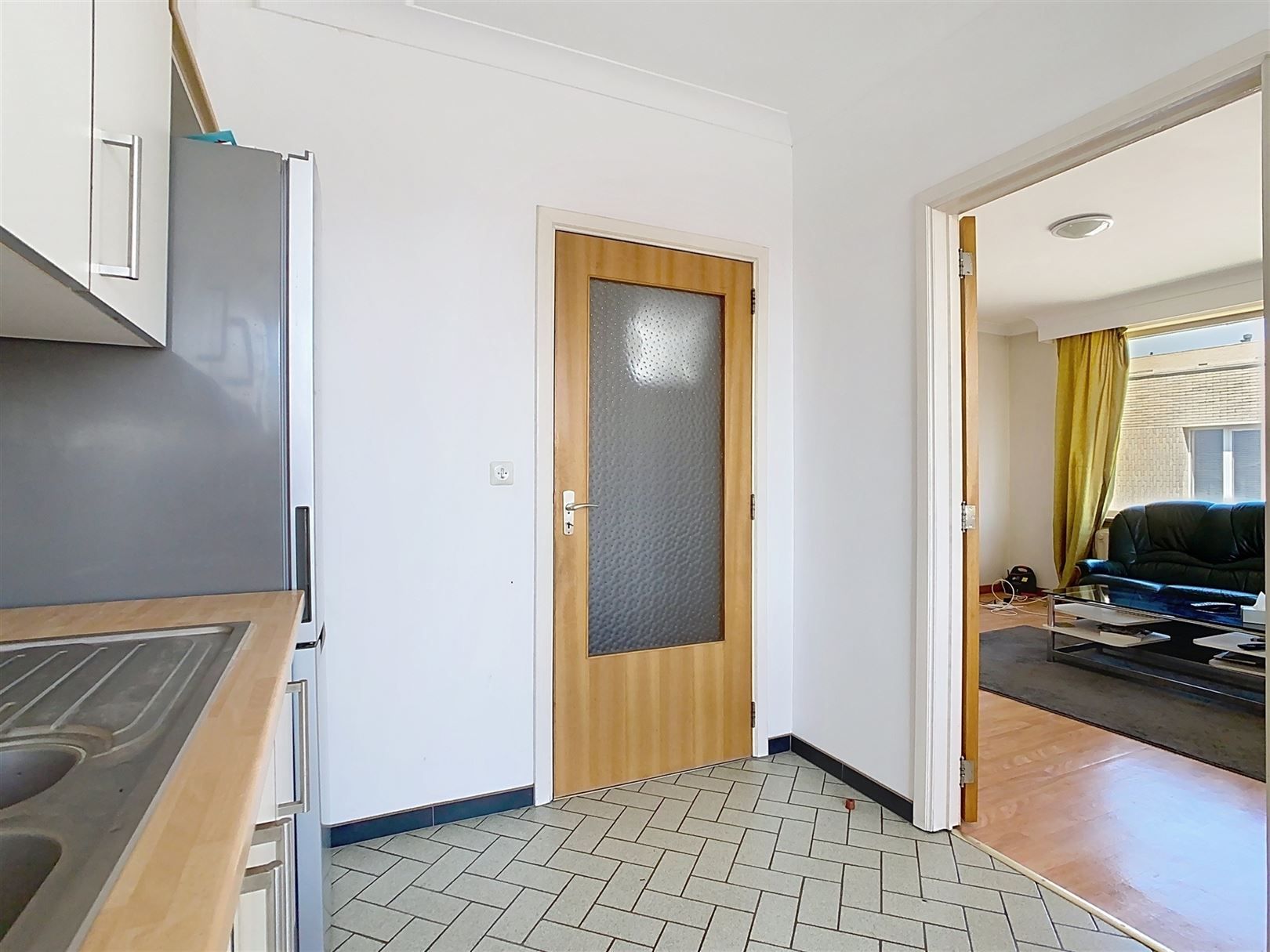 Ruim APP 3e V, 2 slpks, terras en kelder foto 13