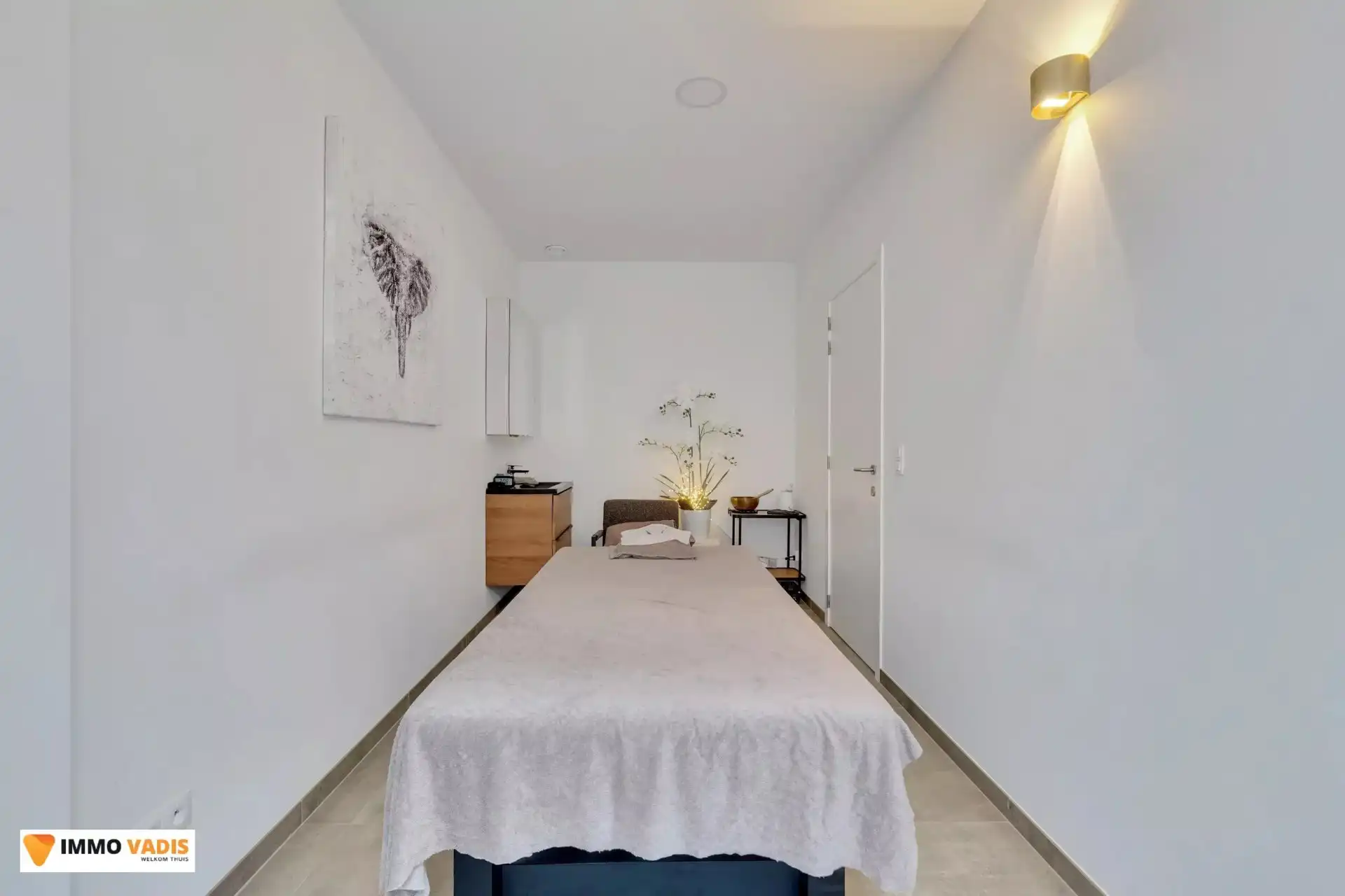 Handelspand met instapklare woning op toplocatie foto 25