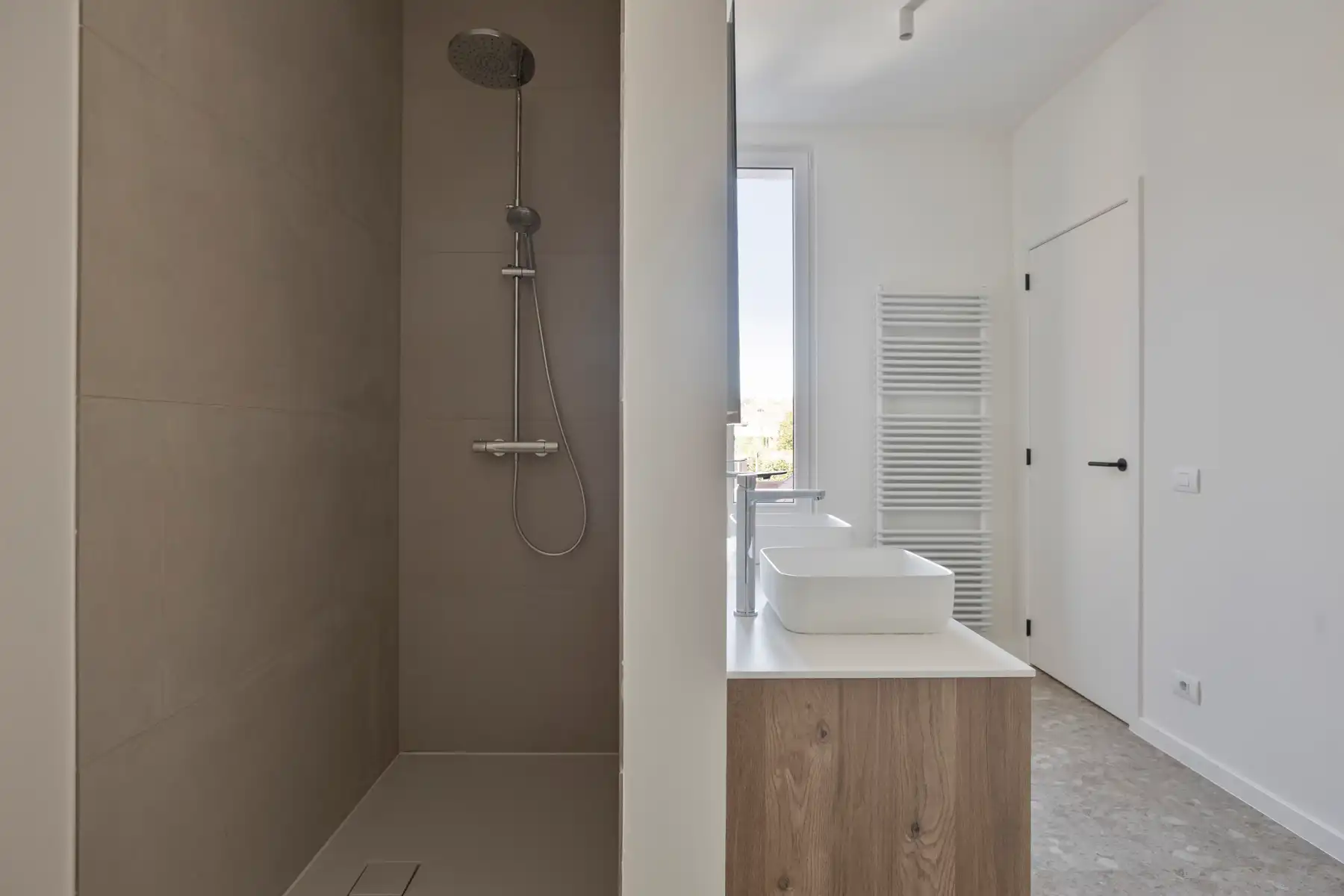 Kwalitatieve totaalrenovatie met zicht op de vesten foto 16