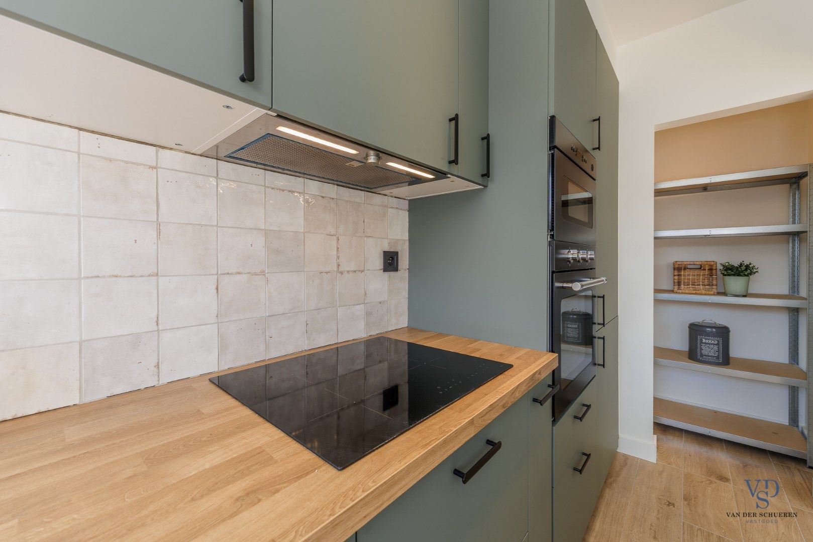 Gerenoveerd appartement in centrum Gavere foto 13