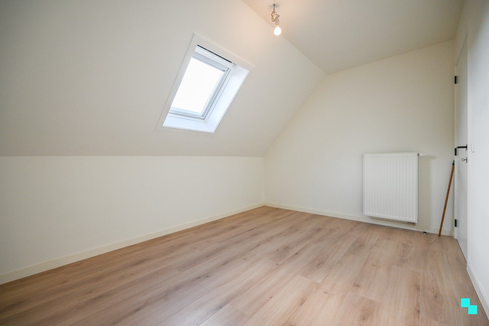 Instapklare ééngezinswoning met drie slaapkamers in rustige buurt te Rumbeke foto 25