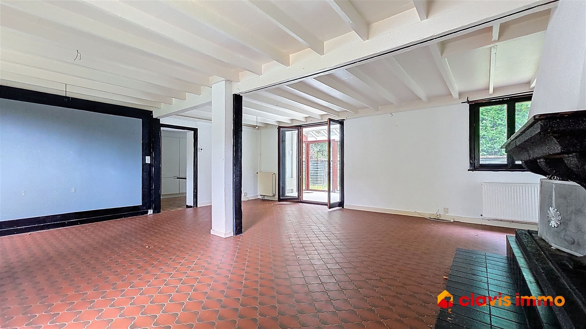Te renoveren villa in een felbegeerde buurt foto 4