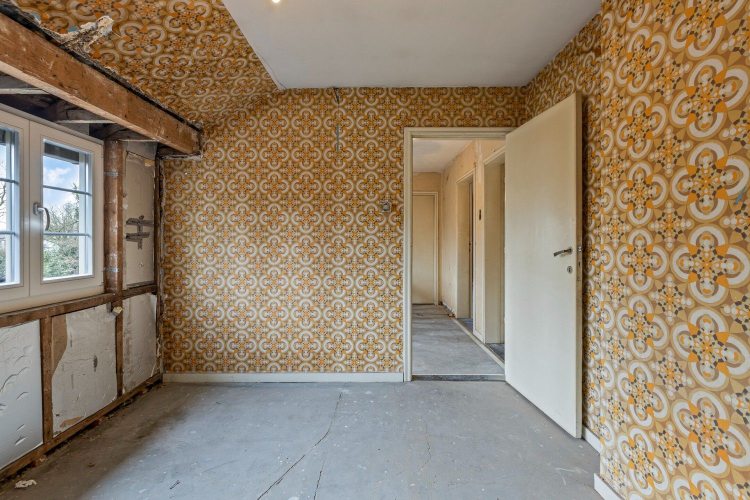 Grotendeels gerenoveerde woning met 5 slaapkamers! foto 29