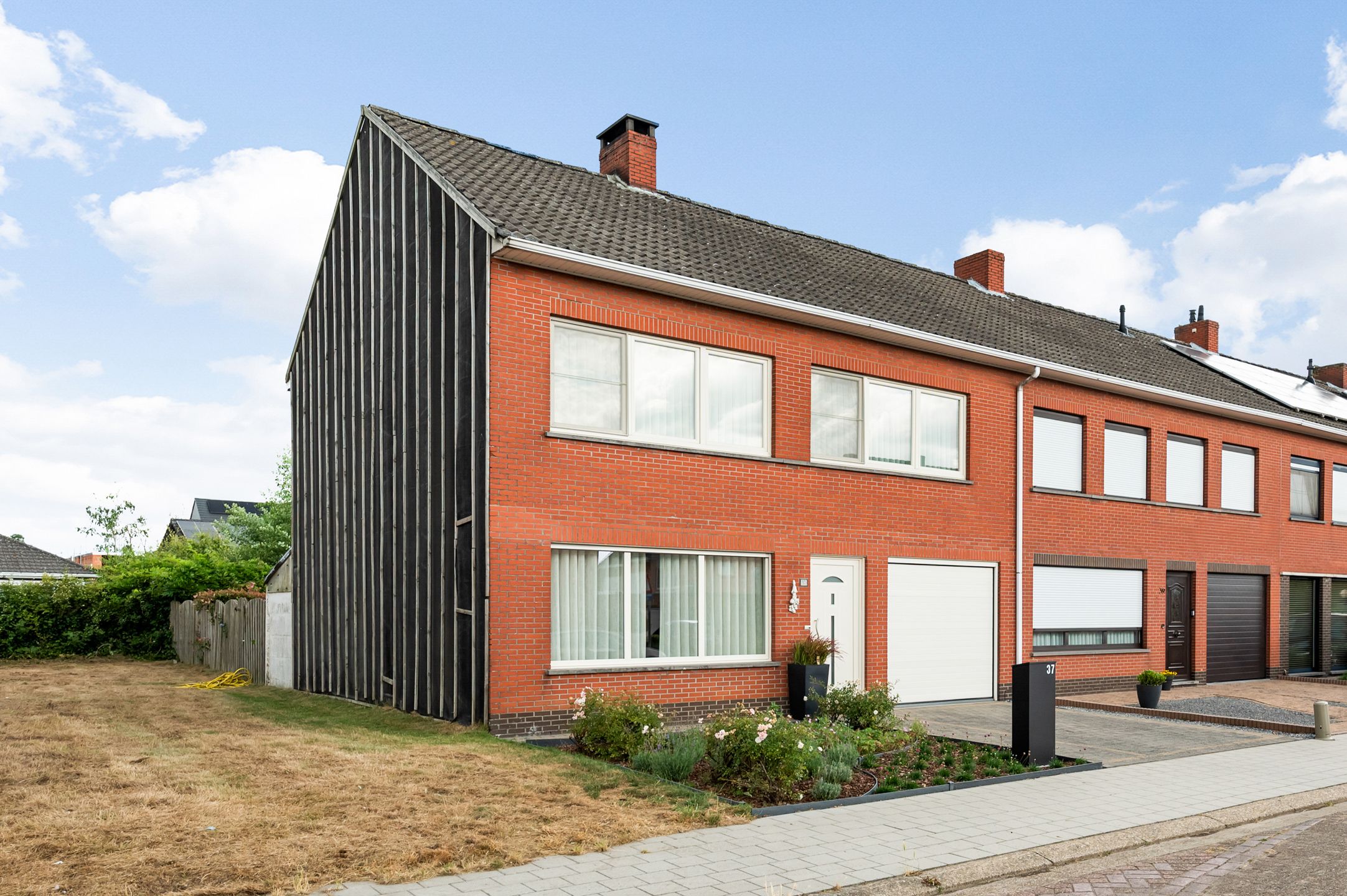 Instapklare woning met 4 slpks op gunstige ligging foto 28