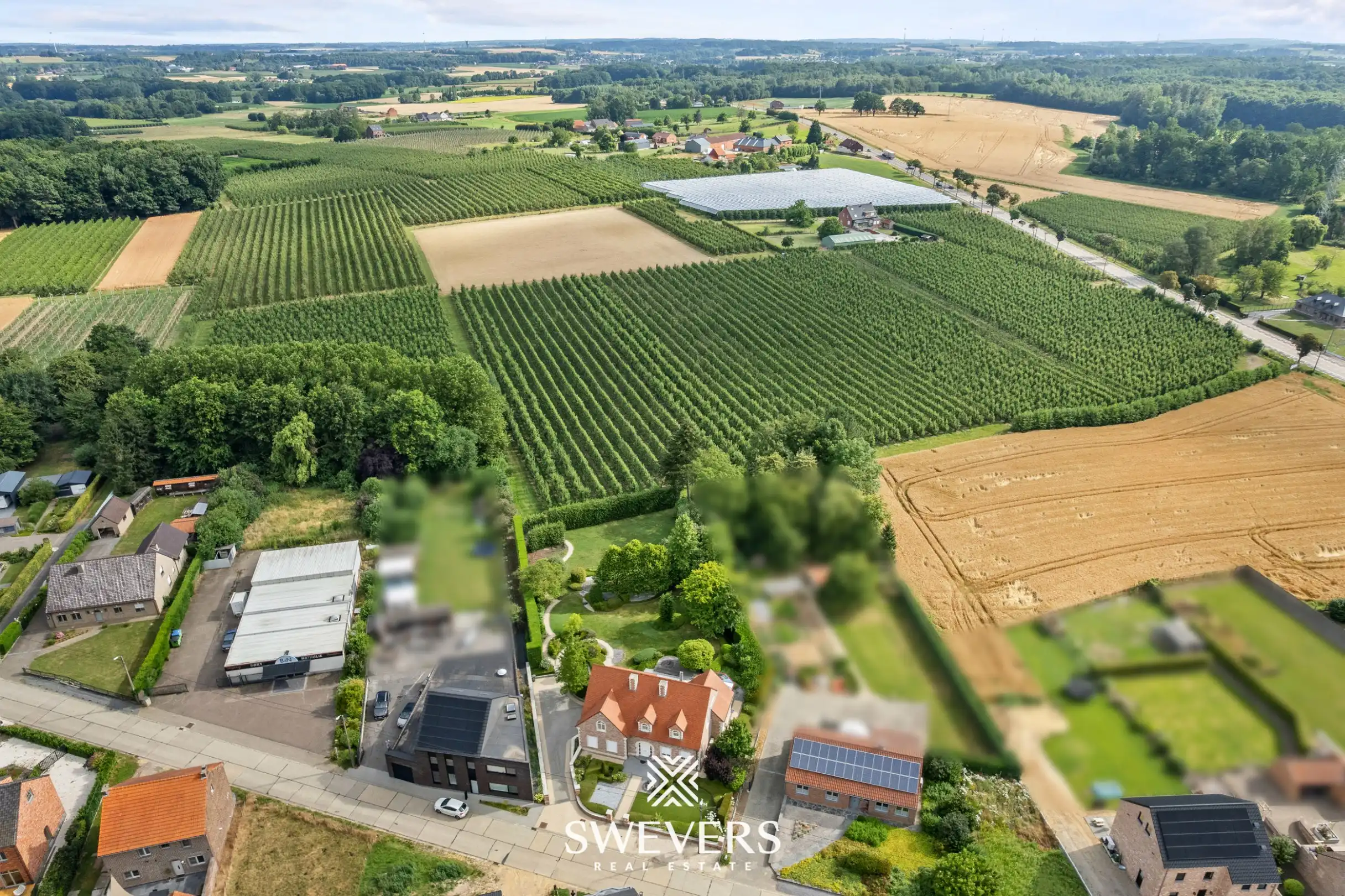 Ruime en instapklare villa met 5 slaapkamers op een perceel van 22a 96ca foto 50