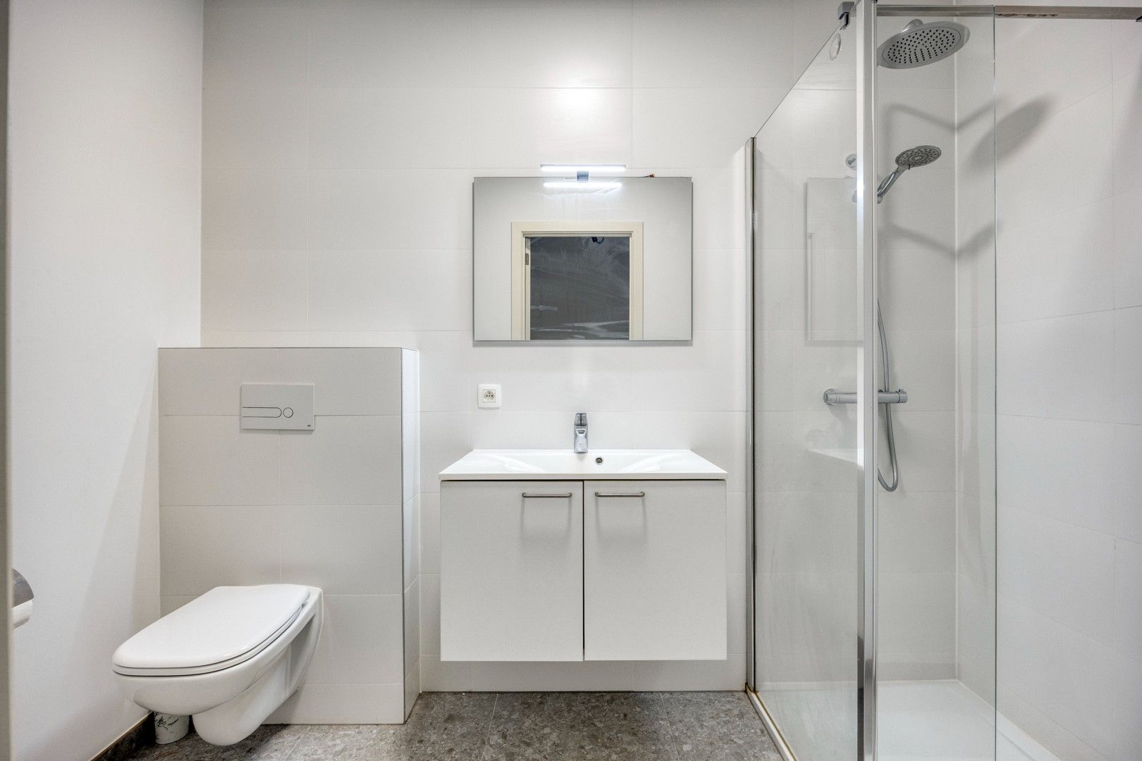 RECENTE, INSTAPKLARE DUPLEXWONING (2022) MET 3 SLPKS - 3 BADK - RUIM TERRAS - GEM. TUIN foto 24