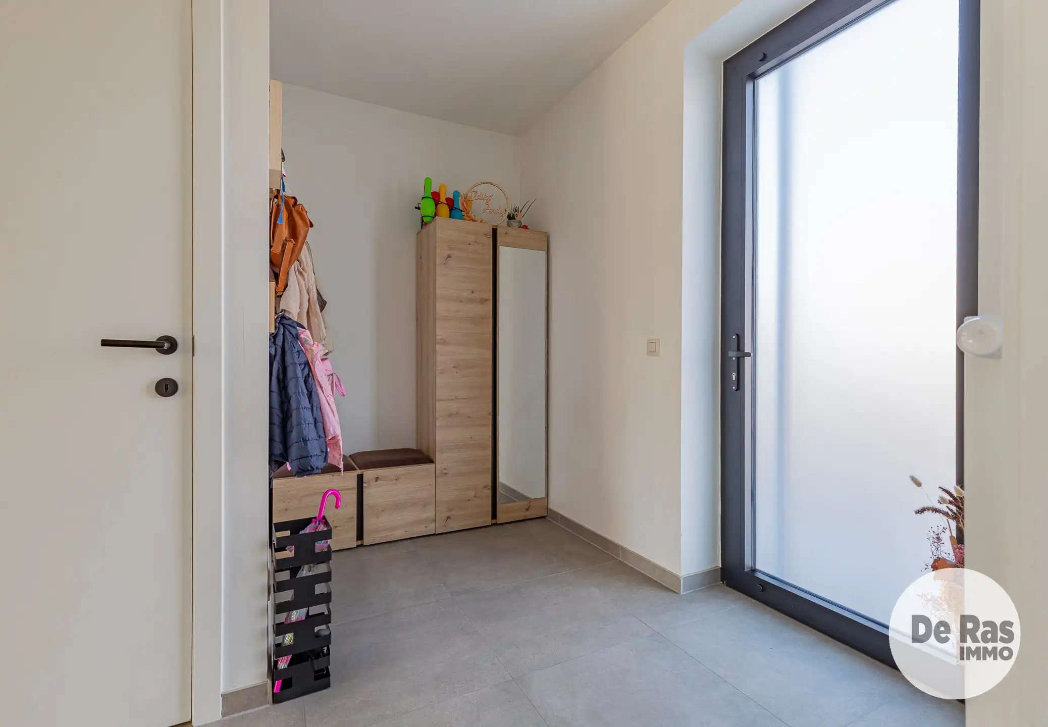 BERLARE - Ruime nieuwbouwwoning met 3 slpks en alle comfort foto 2