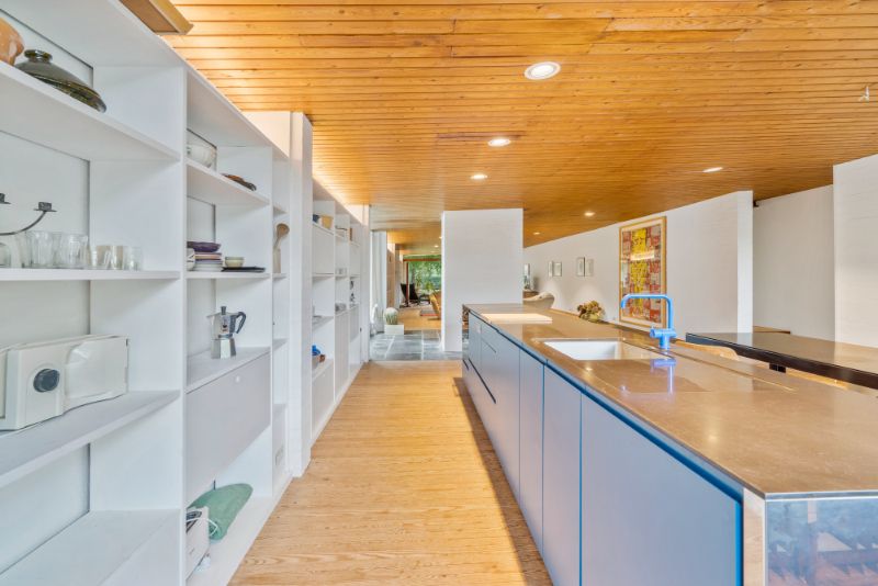 Beschermde modernistische villa op 3146m² gelegen in de Simli-wijk te Nieuwpoort-Bad. foto 16