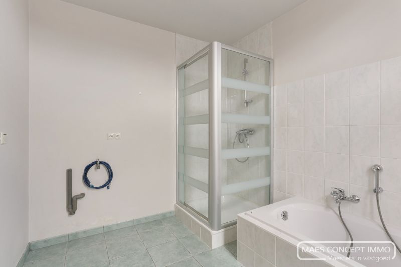 Investeringsappartement in hartje Anzegem foto 11
