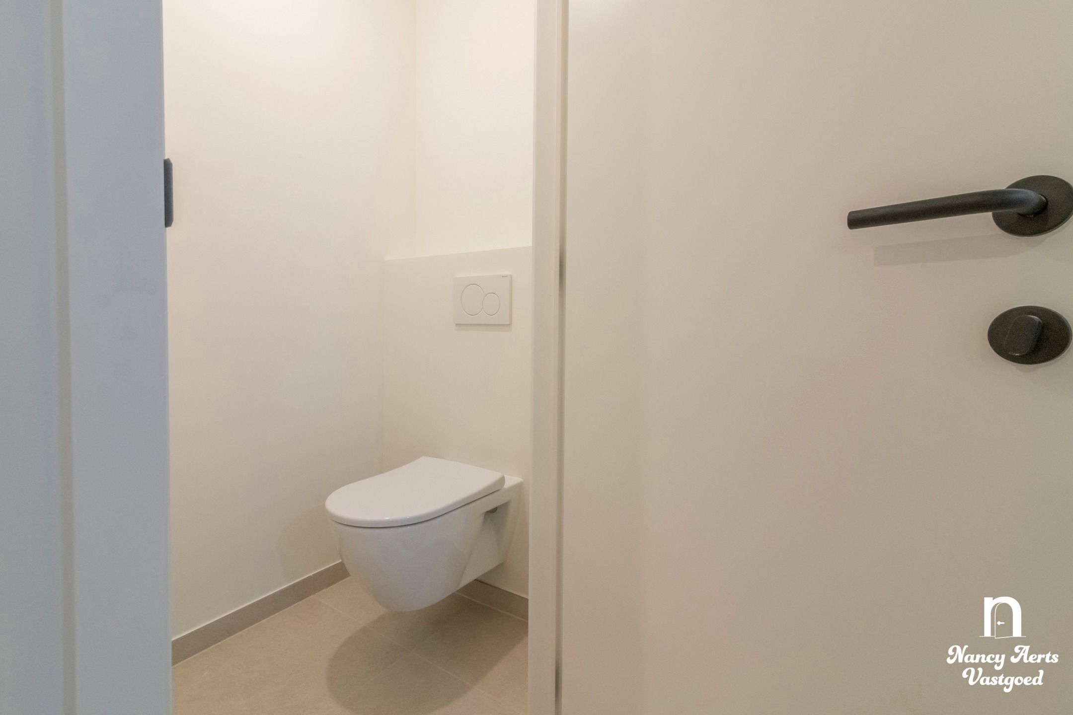 Nieuwbouwappartement met terras in het centrum van Beverlo foto 20