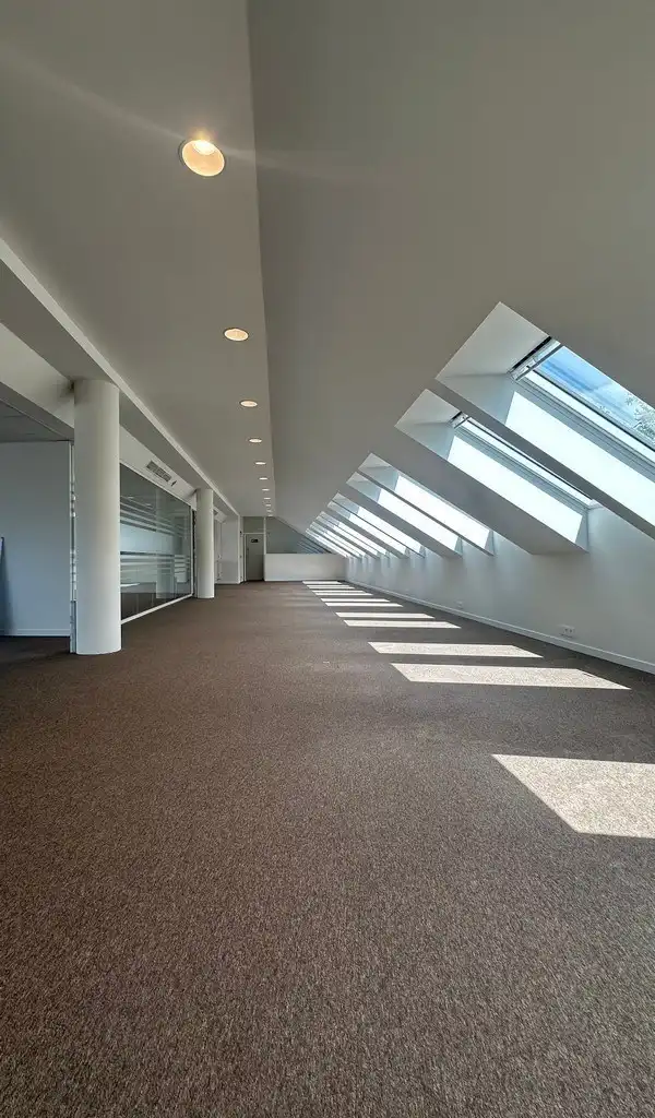 Commercieel gelegen kantoor of showroom in Sint-Martens-Latem foto 3