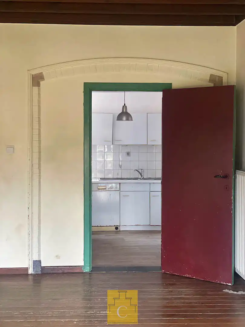 ruim breedhuis met 2 puntgevels aan de Brugse Reien met vergunning voor totaalrenovatie en twee private parkeerplaatsen foto 11