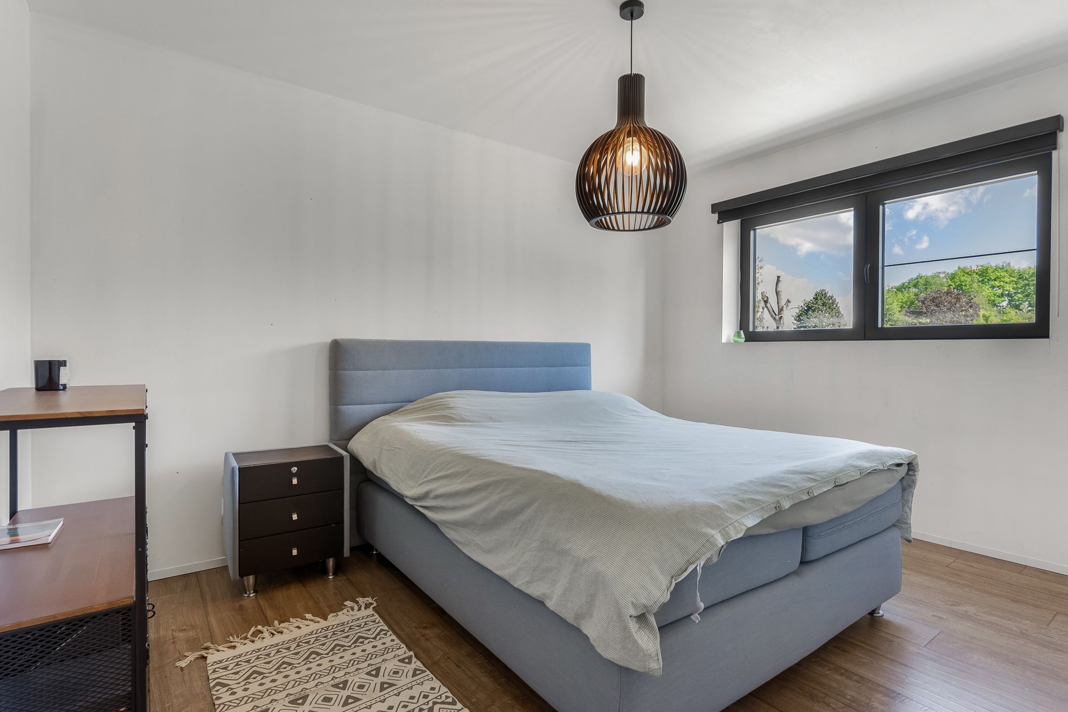 Strakke architectuur en moderne luxe in Diepenbeek foto 21