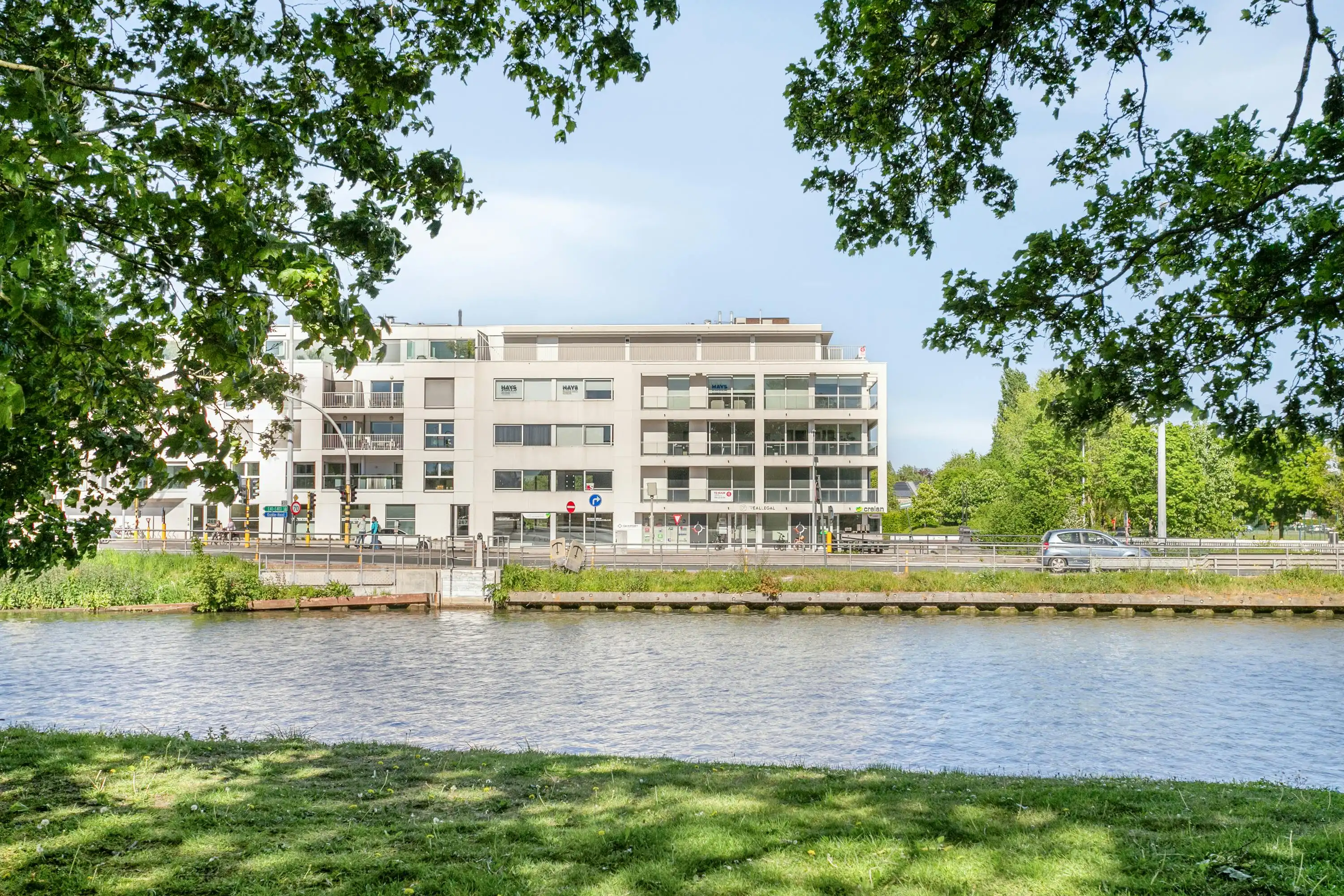 Luxueus penthouse appartement (215m² + 120m² terras) te Brugge  foto 3