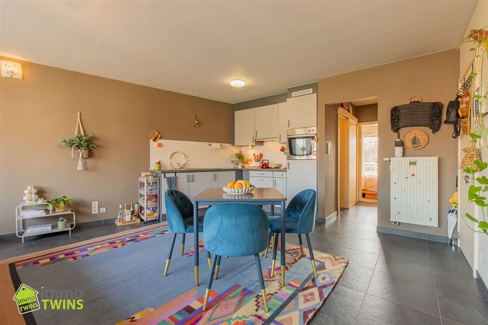 Leuk 1-slaapkamer appartement, met staanplaats en zonnige dakterras foto 3