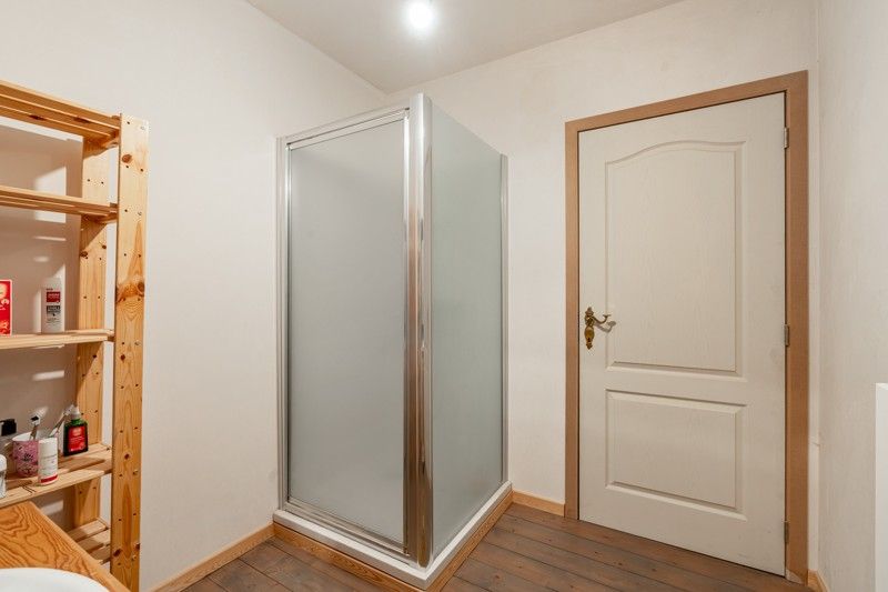Woonappartement met handelsruimte in het centrum van Wommersom foto 19