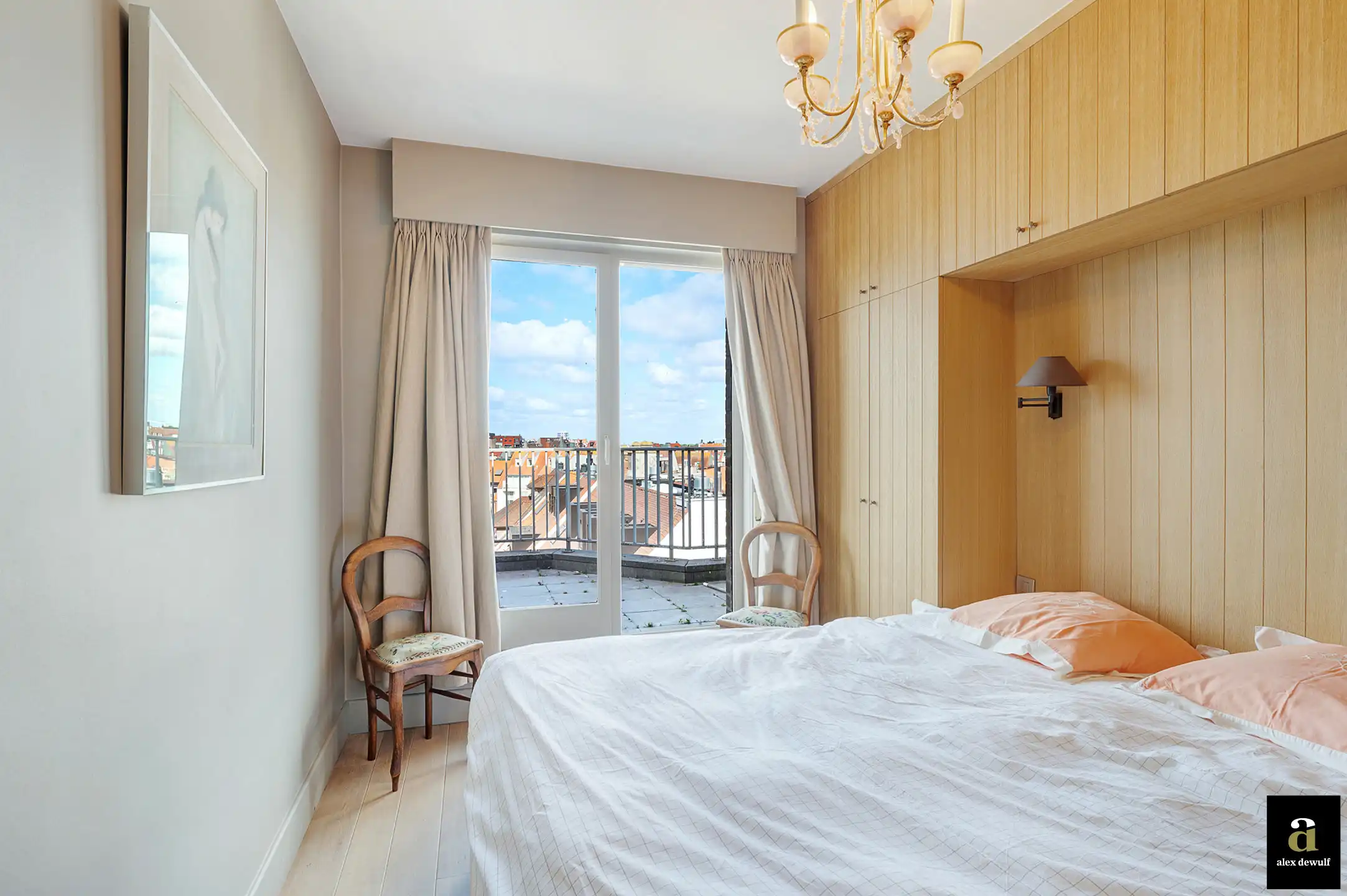 Uitzonderlijk penthouse met frontaal zeezicht, gelegen aan de zonnige zijde van het Rubensplein. foto 15