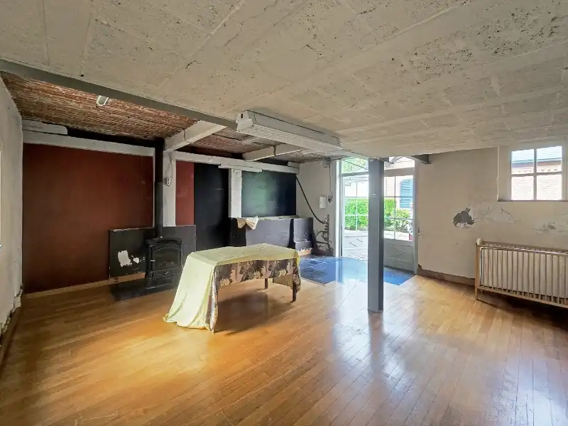 Woning met magazijn te huur foto 8