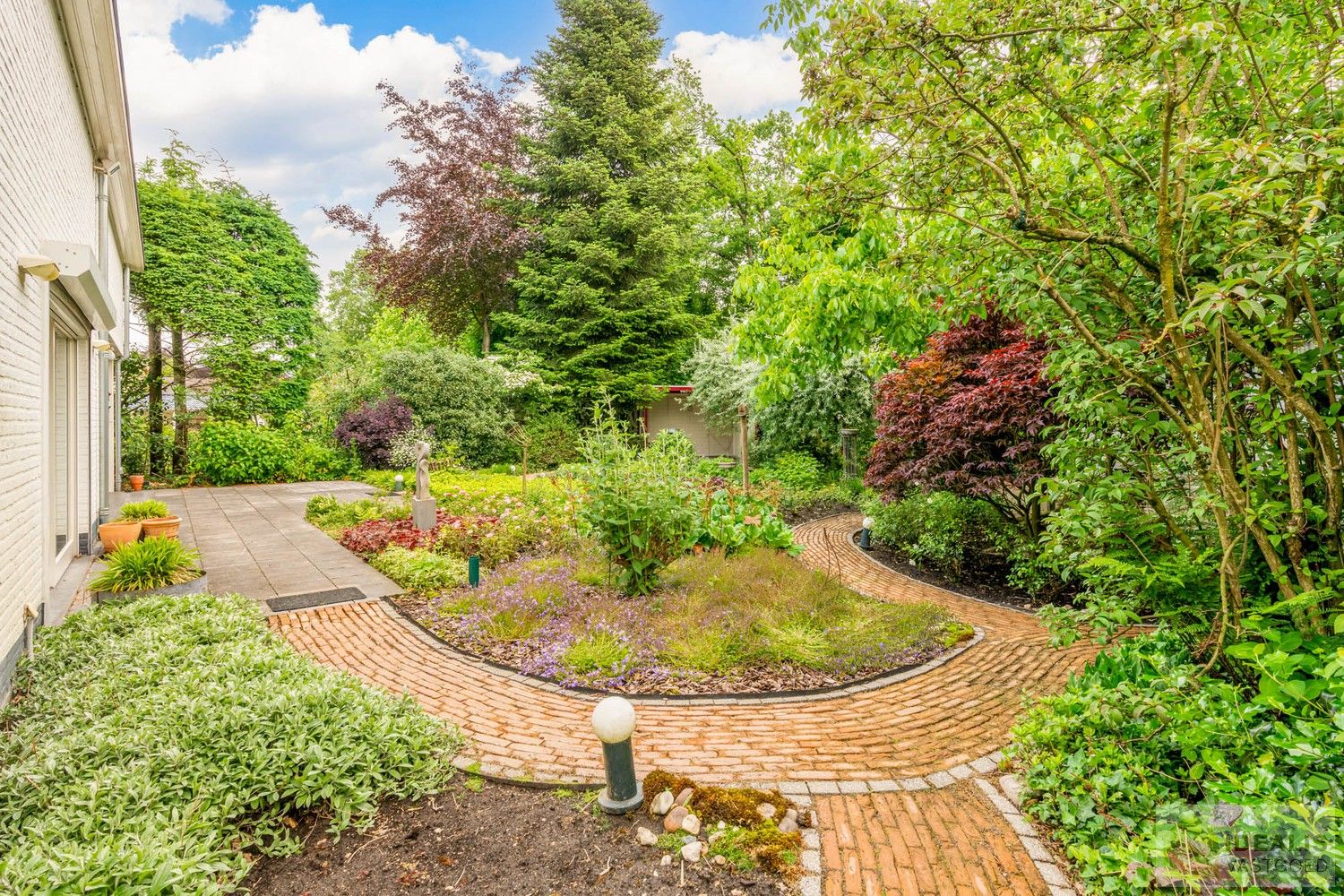 PERFECT ONDERHOUDEN VILLA OMRINGD DOOR PRACHTIGE TUIN OP UNIEKE EN GEGEERDE PLEK IN HARTJE ACHEL! foto 34