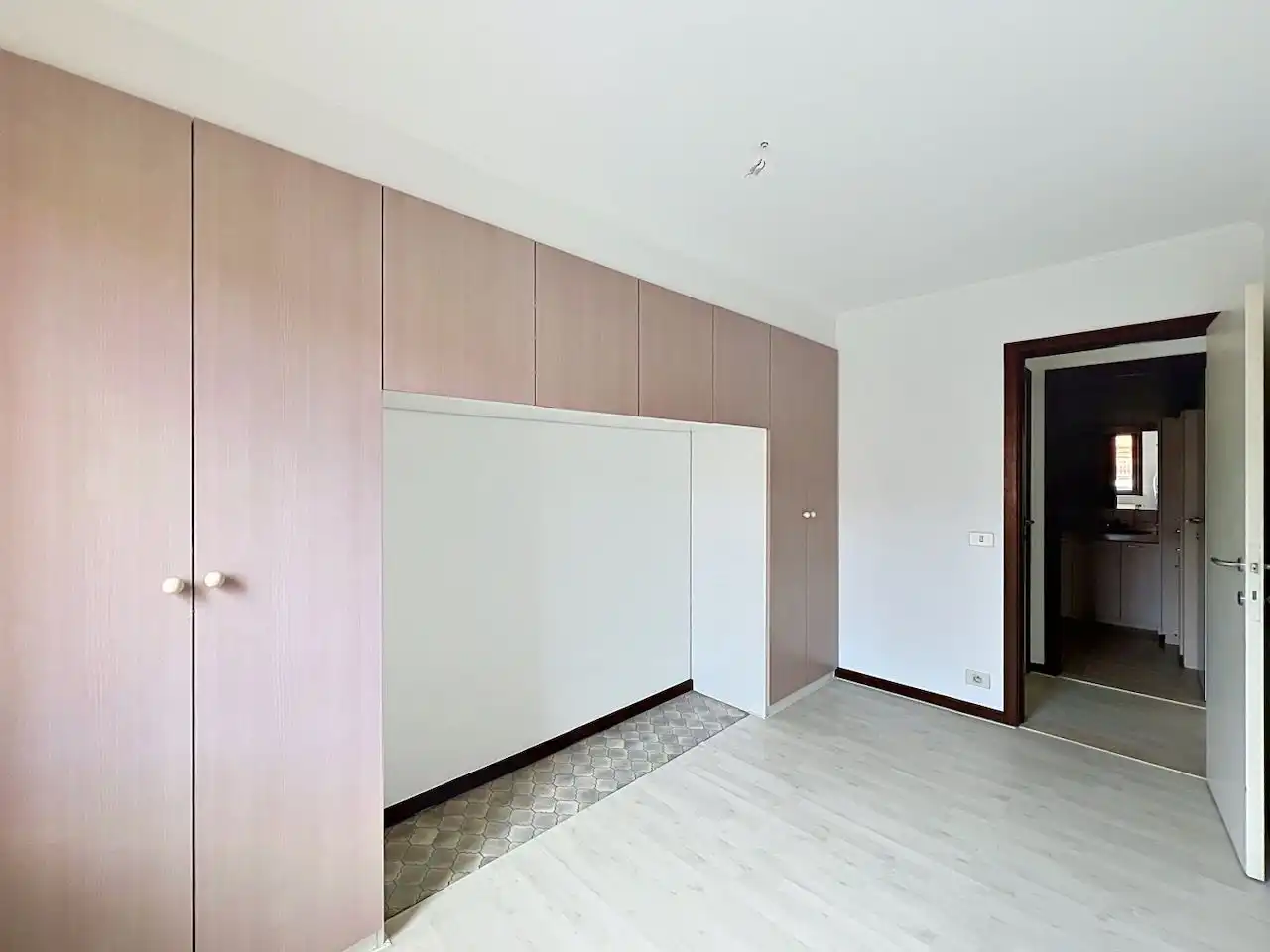 Verzorgd en uitstekend gelegen 2-slaapkamerappartement op de Graaf d’Ursellaan foto 19