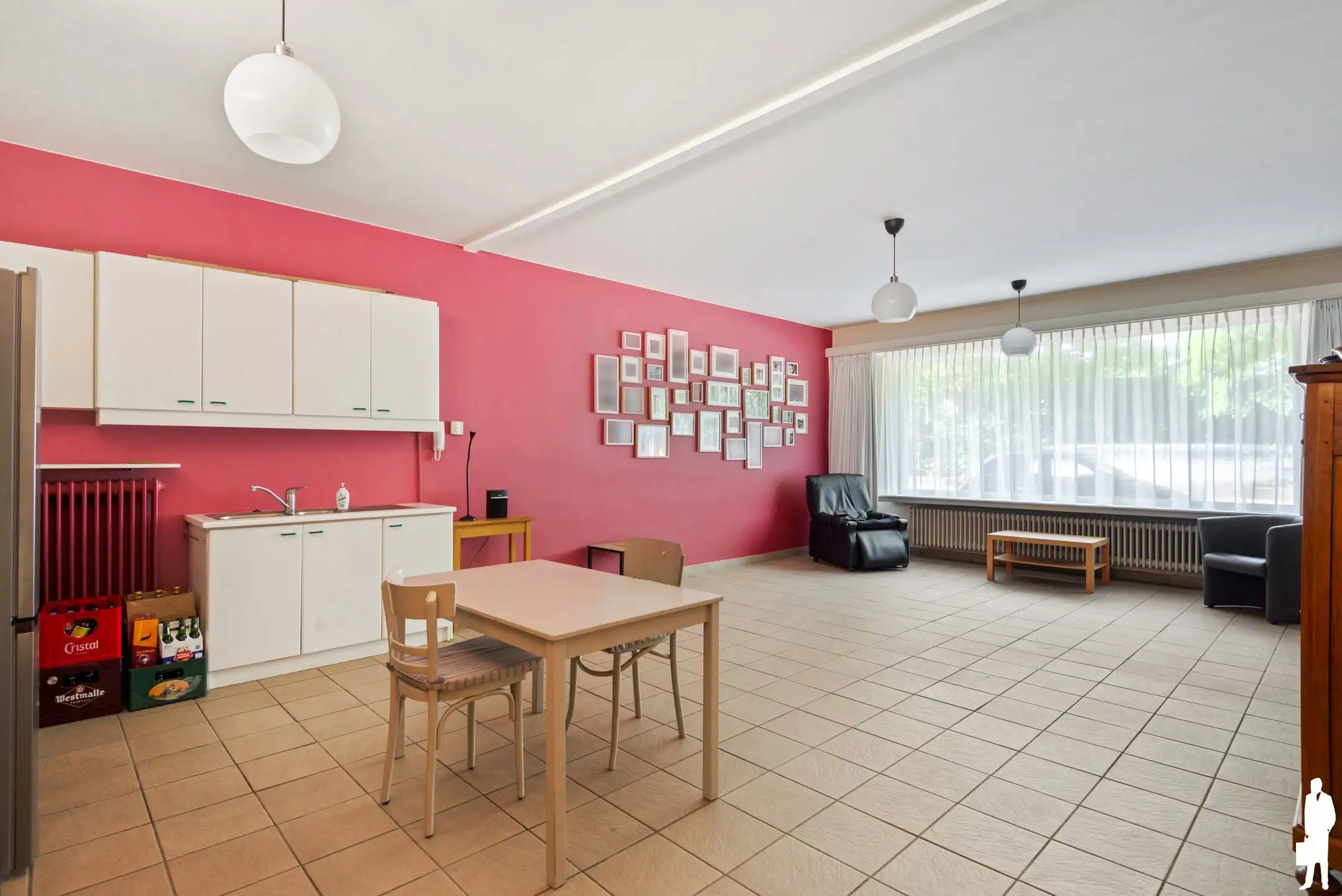 Te renoveren woning met veel mogelijkheden foto 11