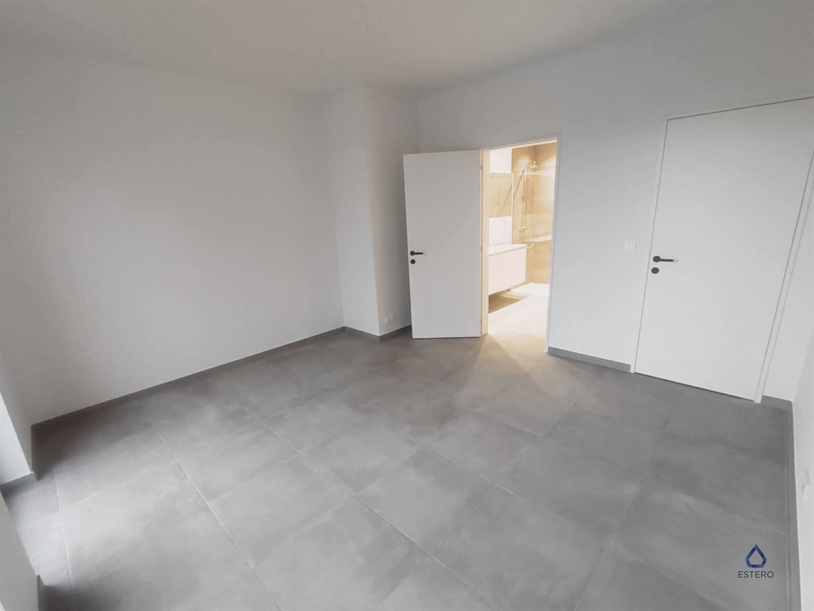 Energiezuinige nieuwbouwappartement met staanplaats en gemeenschappelijk zwembad foto 5