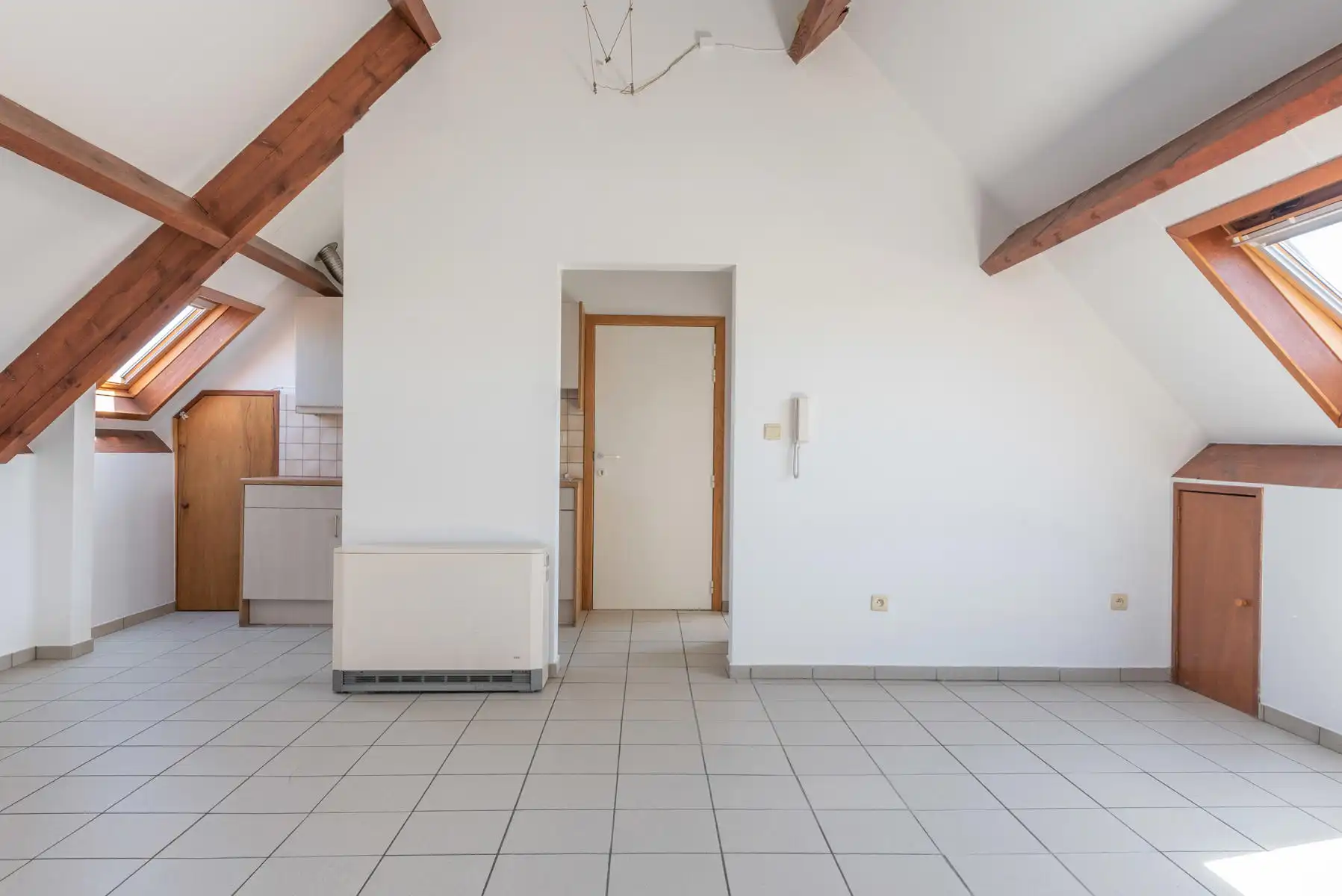 Instapklare studio vlakbij Maastricht foto 2