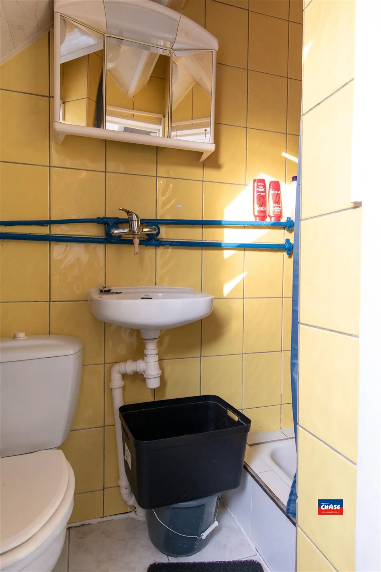 Woning met 4 slpks - opgedeeld in 3 woonunits foto 15