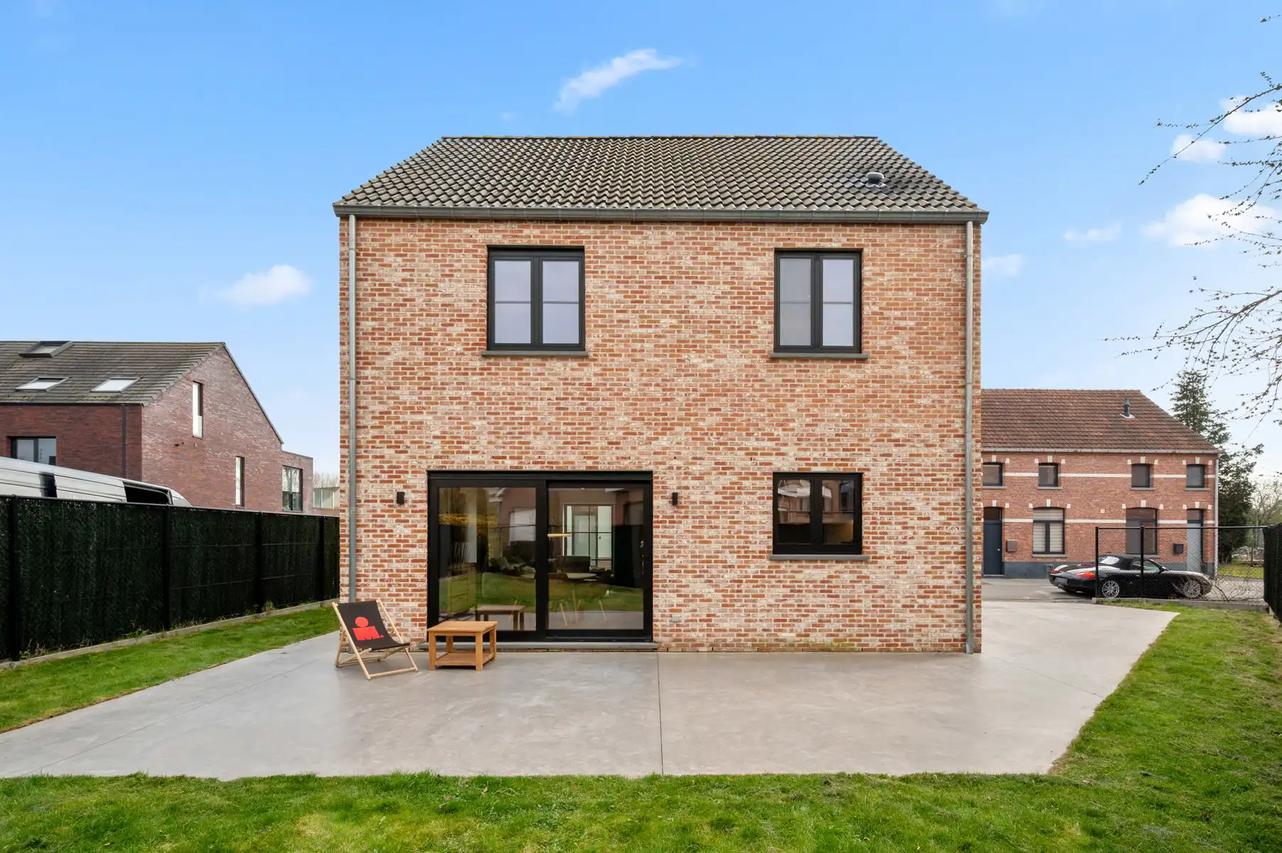 Recente vrijstaande woning in het centrum van RIJMENAM foto 23