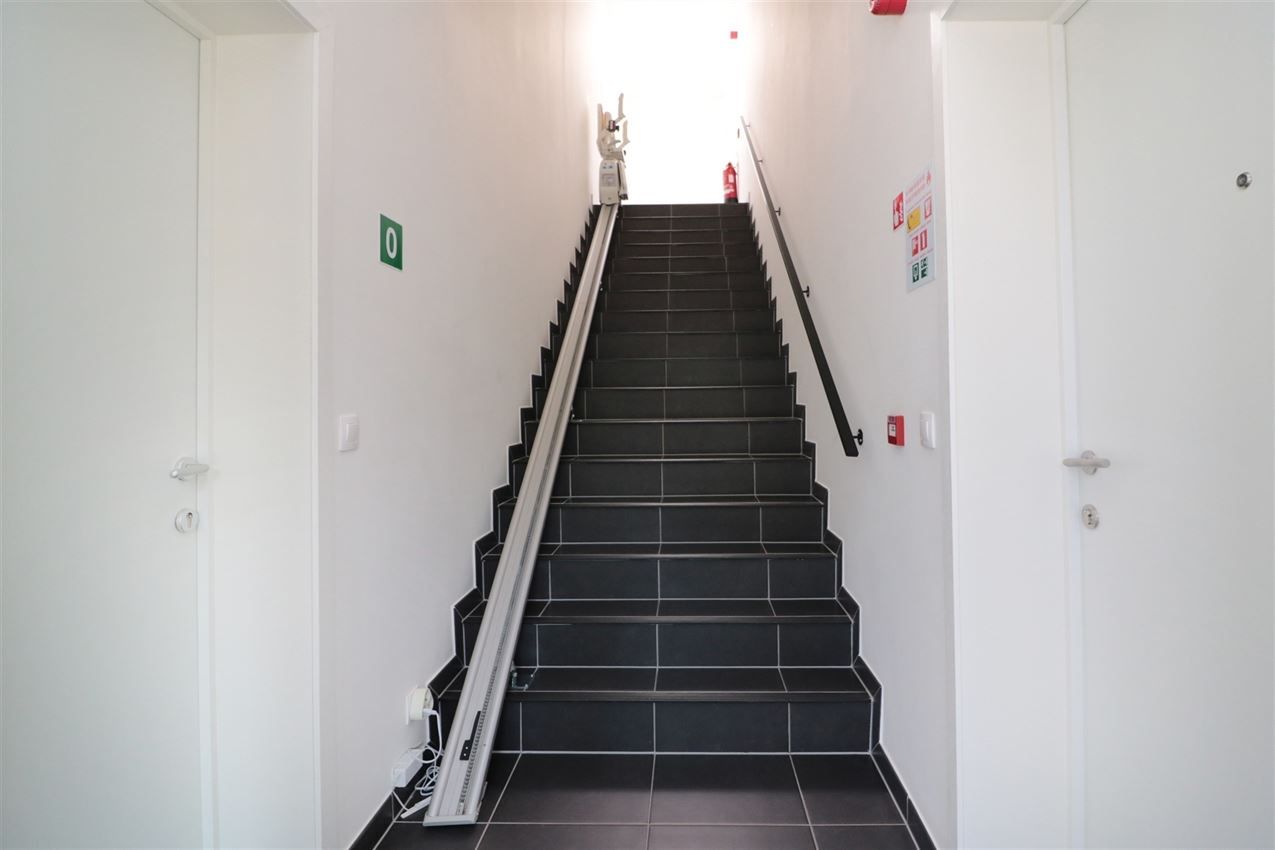 108m², zuidterras, mogelijk bijkomende aankoop parking foto 4