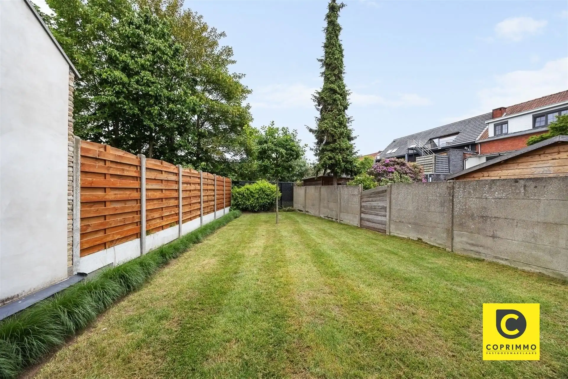 Luxueus 1 slpk app met terras en tuin + parking foto 8