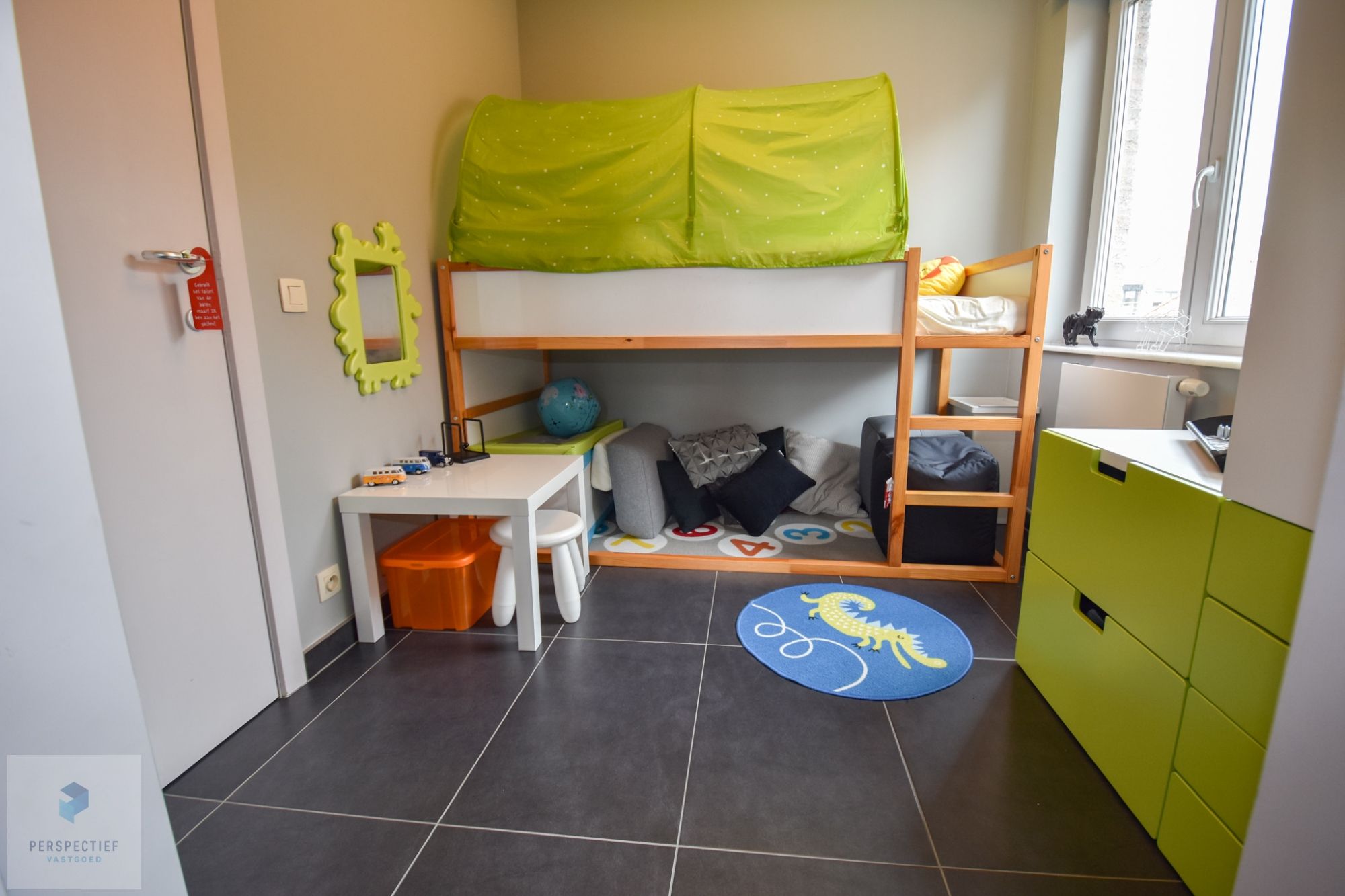 RUIM WOONAPPARTEMENT met GROOT ZONNE-TERRAS foto 8