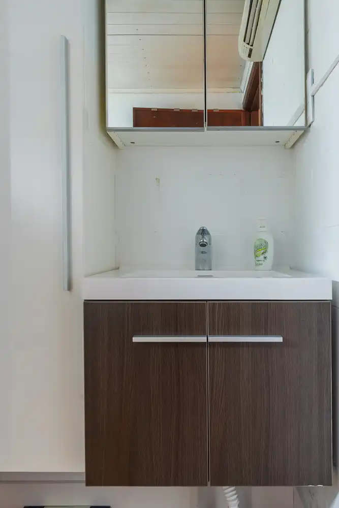 Halfopen woning op een perceel van 532 m² met ruime garage/werkplaats foto 10
