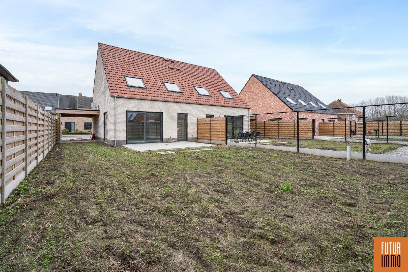 Instapklare nieuwbouwwoning foto 14