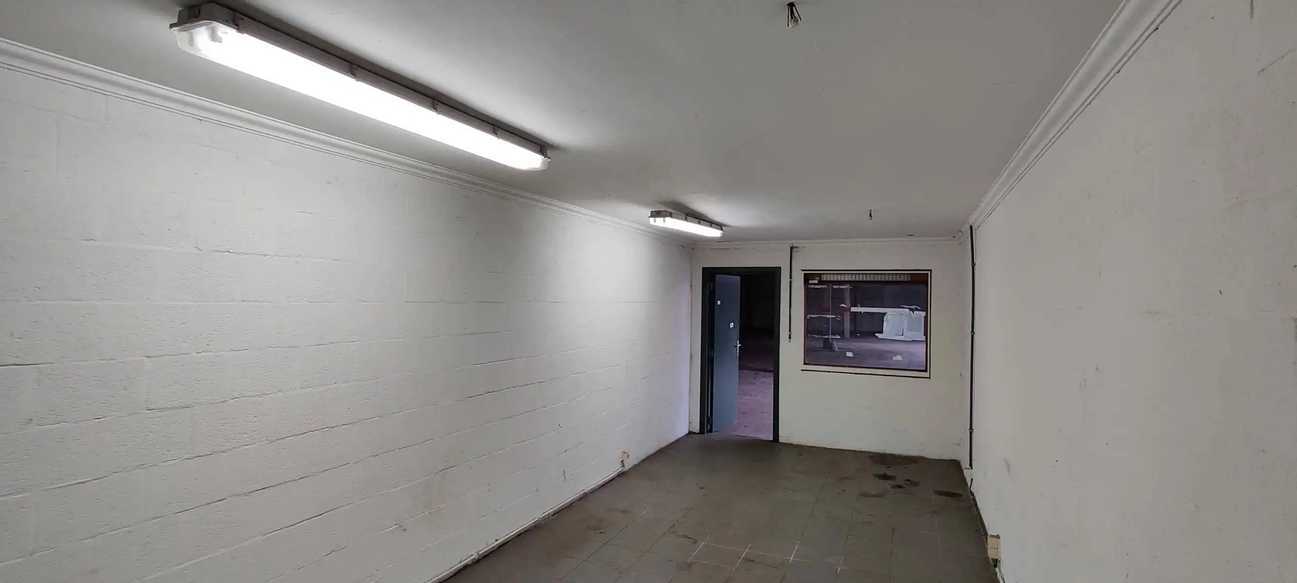 Charmant atelier met opslagruimte op een unieke locatie foto 25