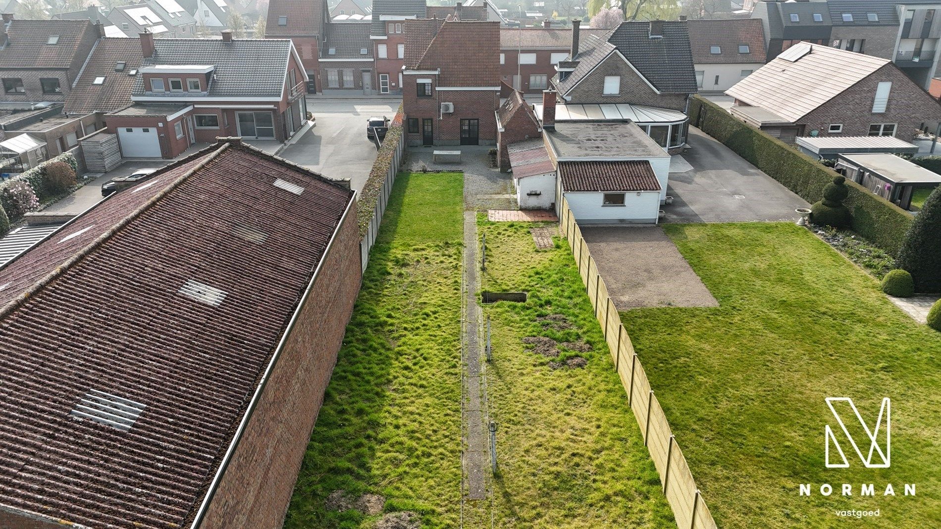 Alleenstaande woning op groot perceel te Deerlijk foto 6