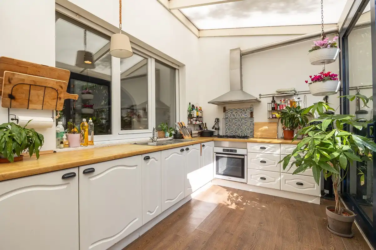Instapklare semi half open woning met 4 slaapkamers foto 9